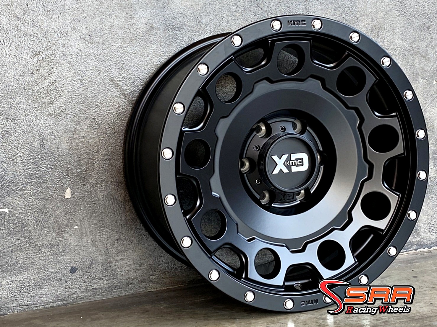 KMC XD129 18x9 6H139.7 ET+18 S-BLK ราคาพิเศษ - ล้อแม็กซ์ และยาง