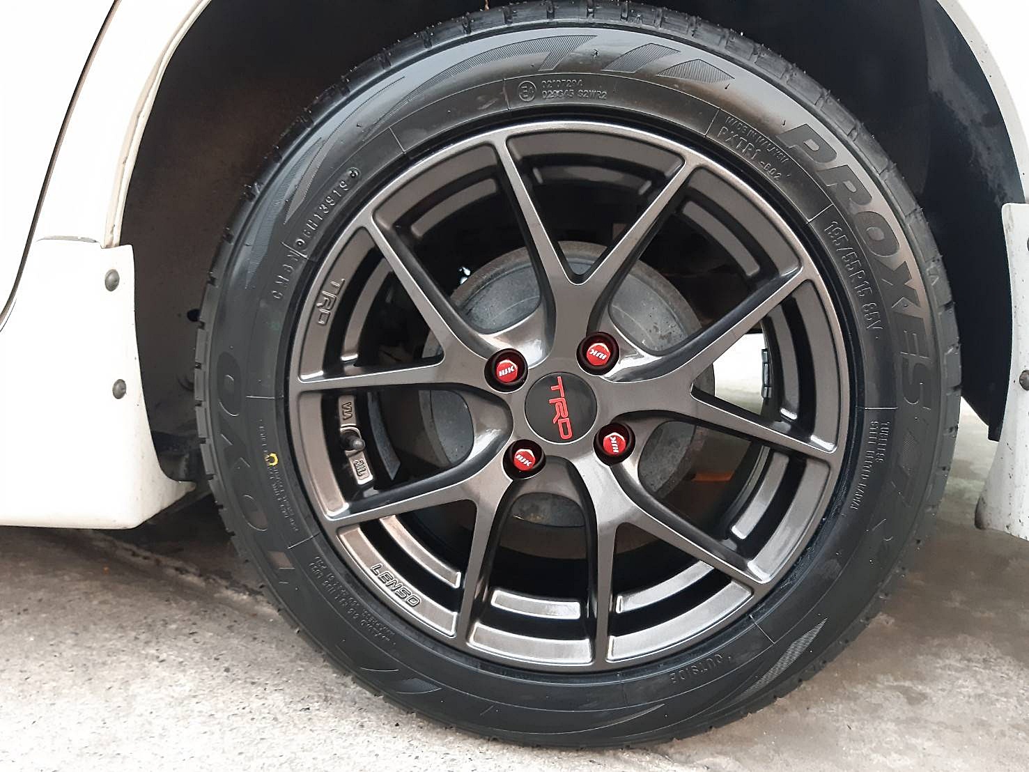 TRD TR6 ล้อแท้LENSO ขอบ15 4x100 HD สำหรับใส่รถTOYOTA