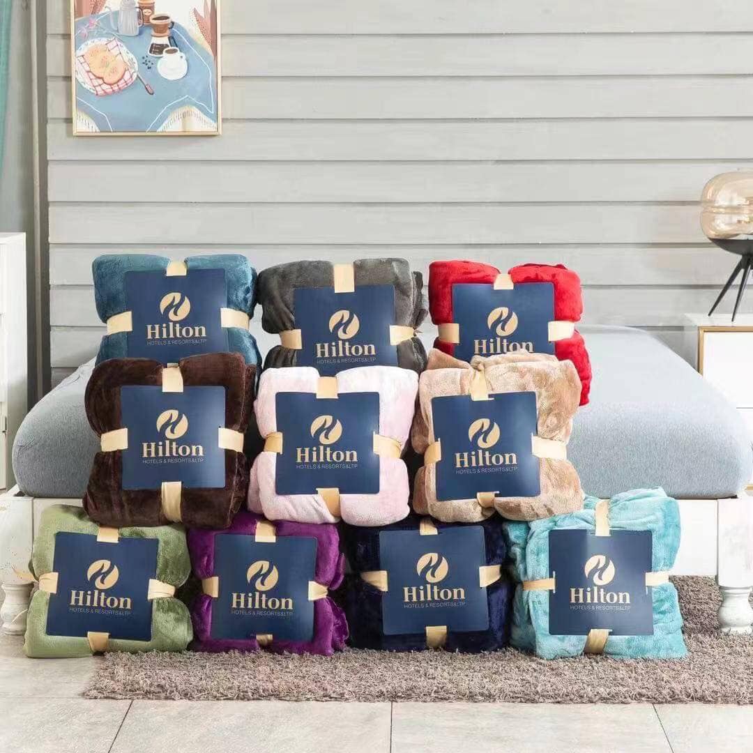 ผ้าห่มนาโนรุ่นหนานุ่มสีพื้น 6 ฟุต Hilton (1.2kg) (12 ผืนคละสี)