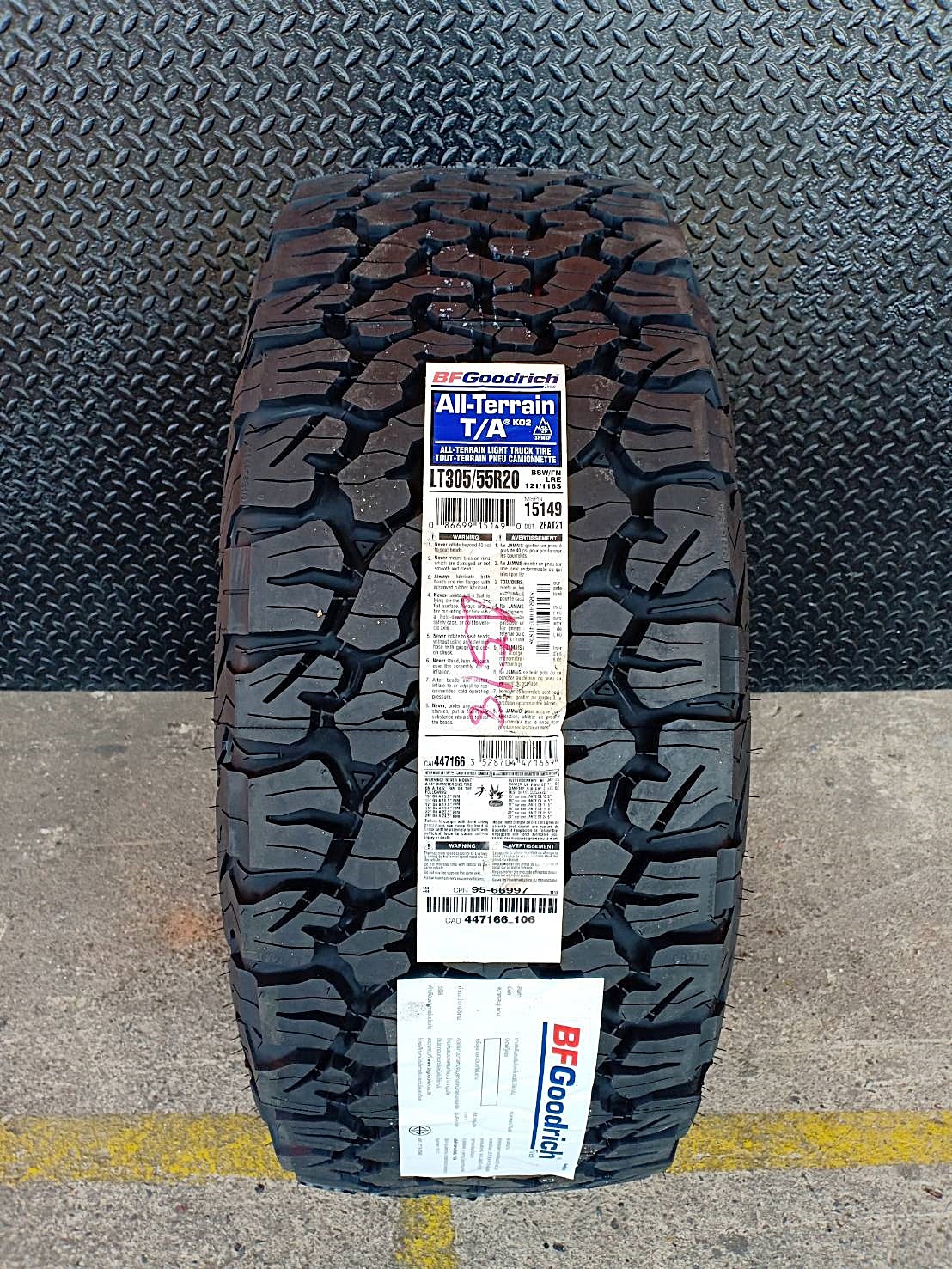 BFGoodrich KO2 305/55R20 ยางออลเทอร์เรน ปี18 MADE IN U.S.A.