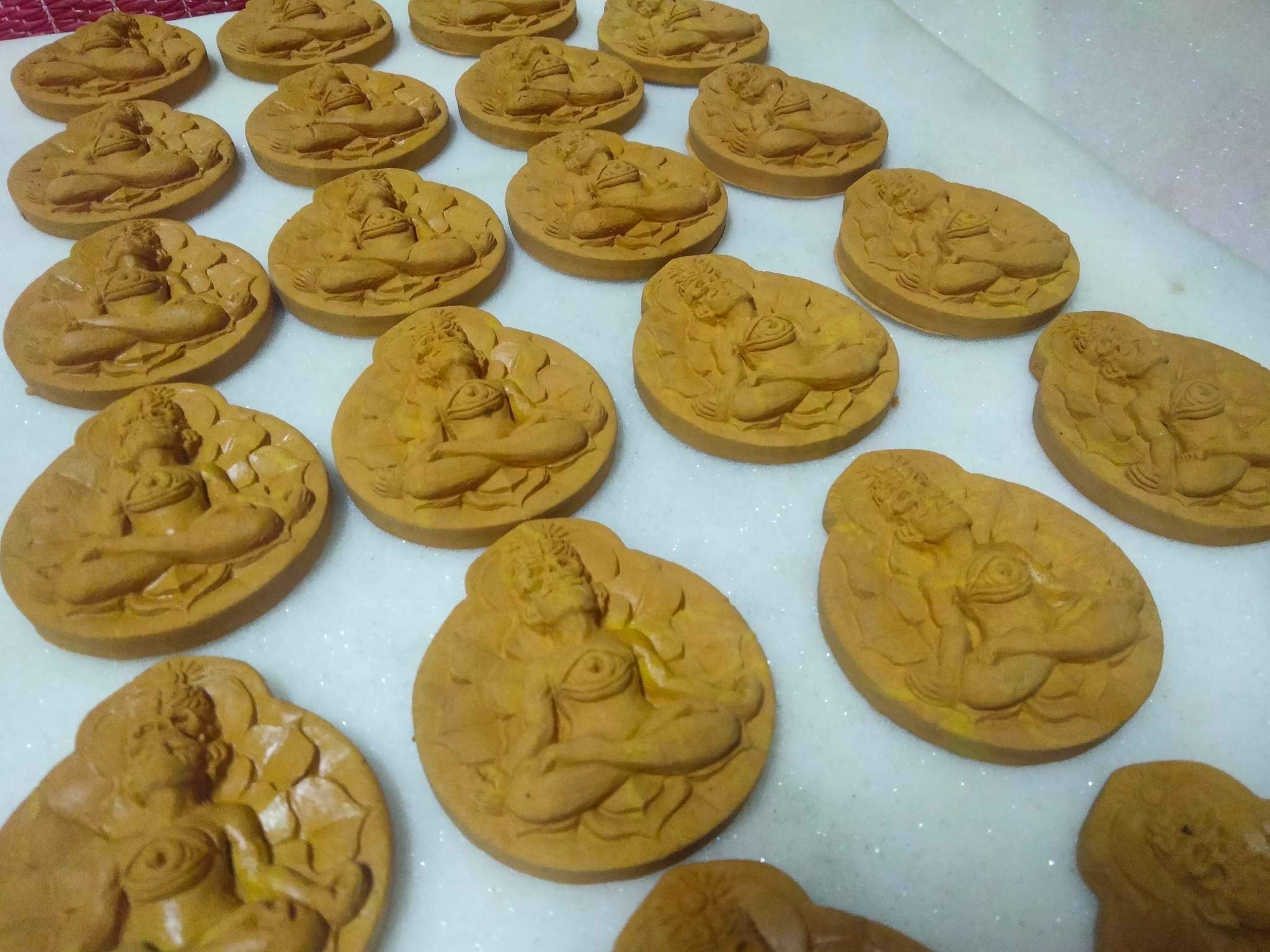 ⭕️ พระผงสูตรนิพพานพลังจักวาล (องค์ครู) พระอาจารย์บุญยกร เมตตาอธิฐานจิตให้