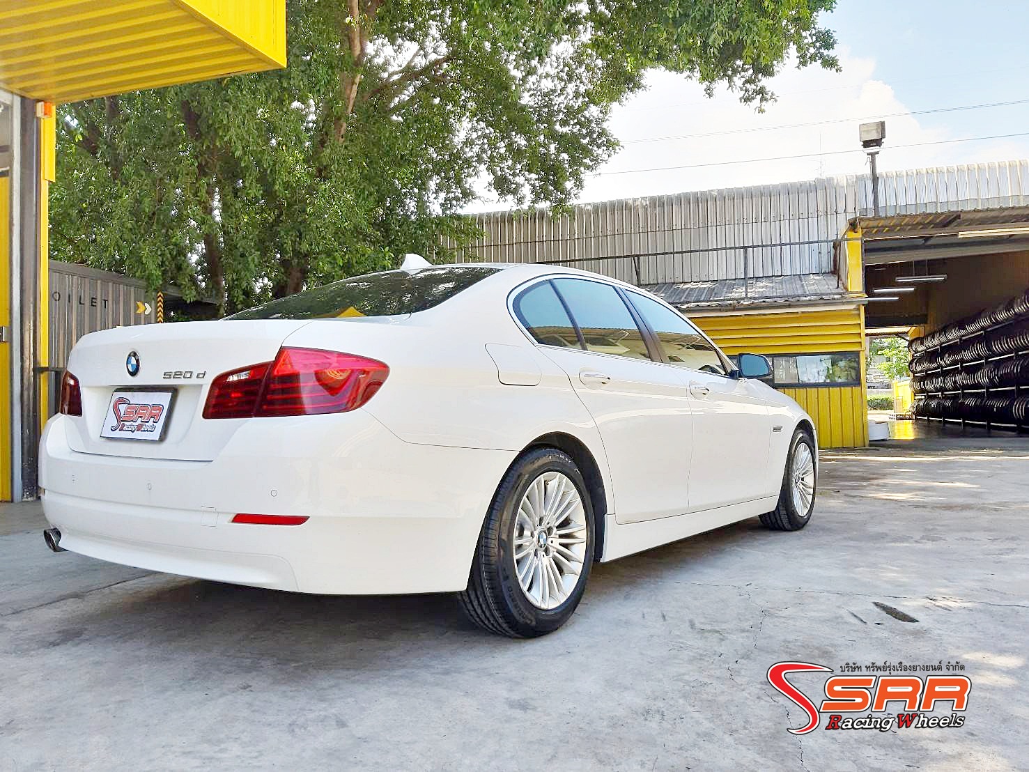 PIRELLI CINTURATO P7 (MOE) R-F 225/55R17 ยางรันแฟลต ลดราคาพิเศษ