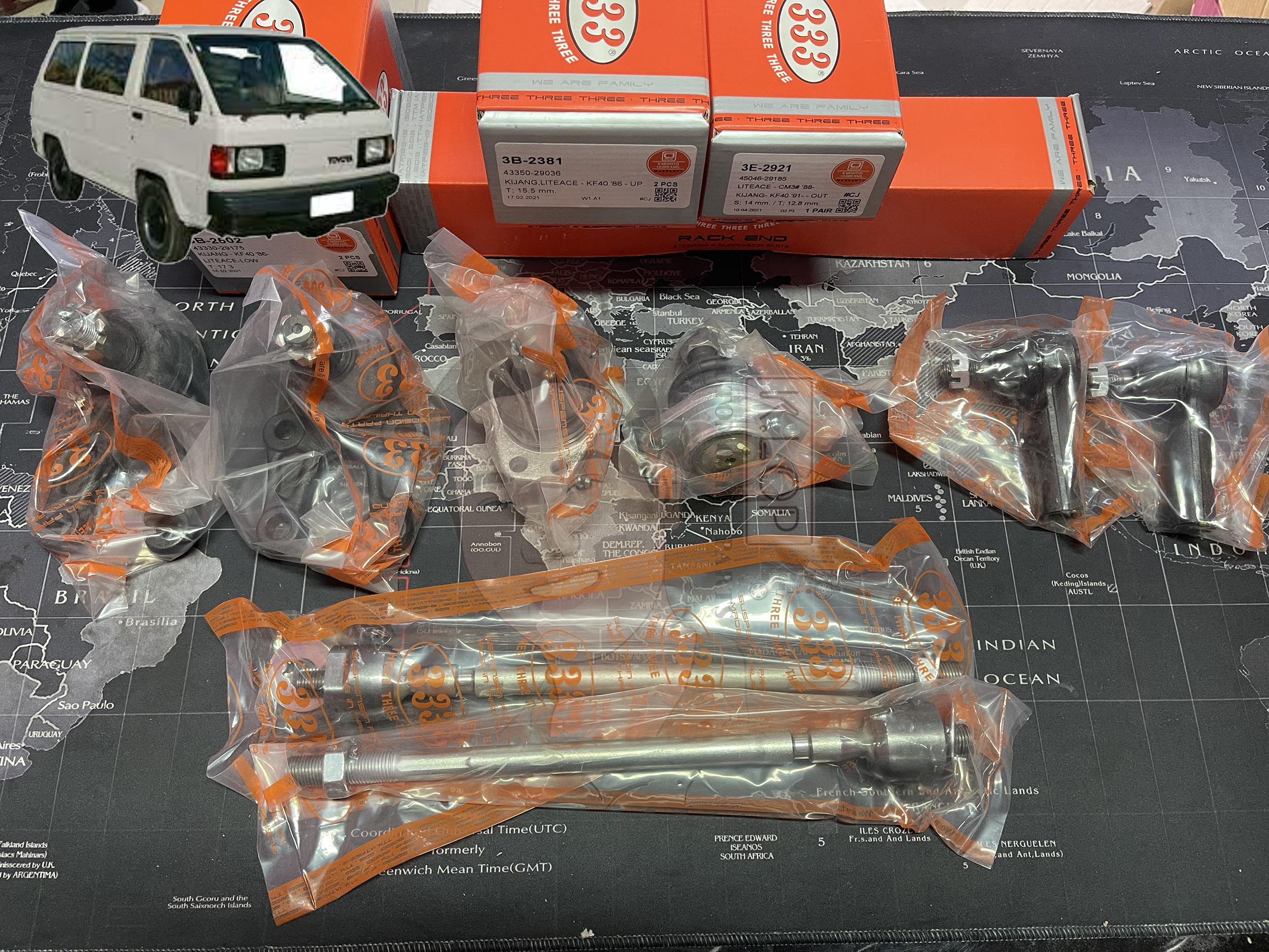 ชุดลูกหมาก (333&CJ) TOYOTA LITEACE (KM36)