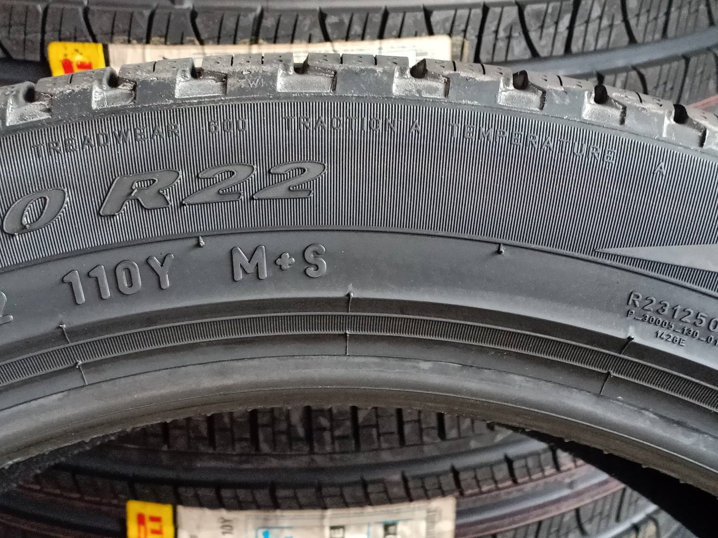 PIRELLI SCORPION VERDE A/S (LR)NCS 285/40R22 ยางนำเข้า ราคาพิเศษ