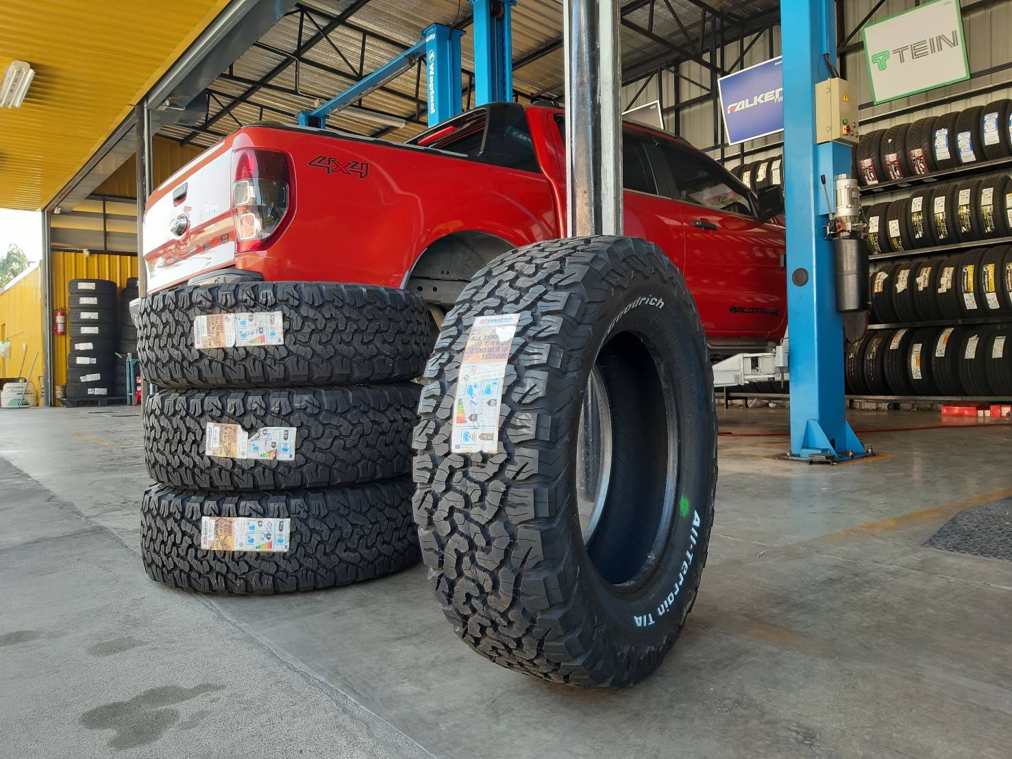 BFGoodrich All Terrain T/A KO2 265/65R18 ยางออลเทอร์เรน U.S.A. ราคาพิเศษ