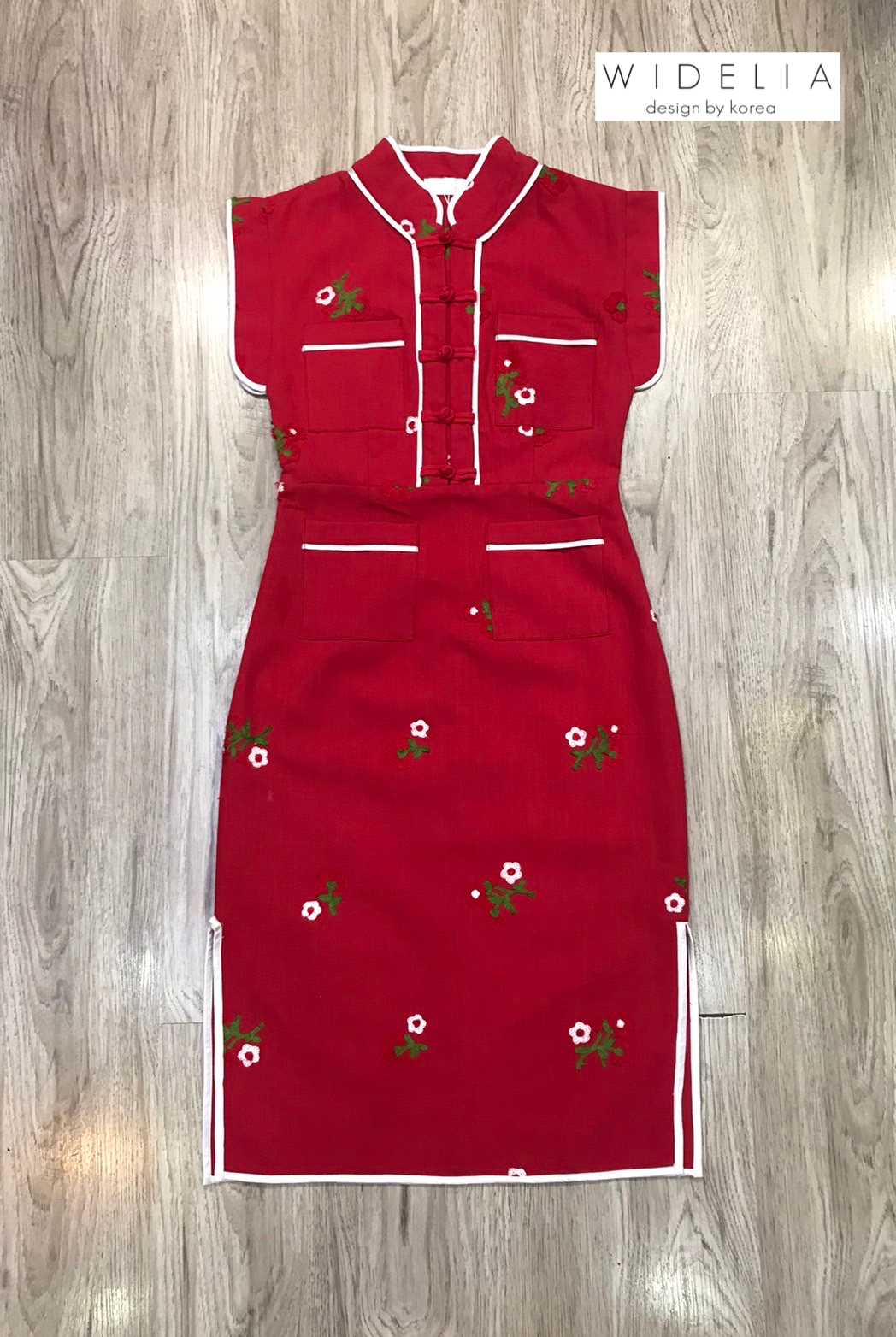 ASV Dress :: เดรสกี่เพ้าคอจีนแขนกุดสวยมาก
