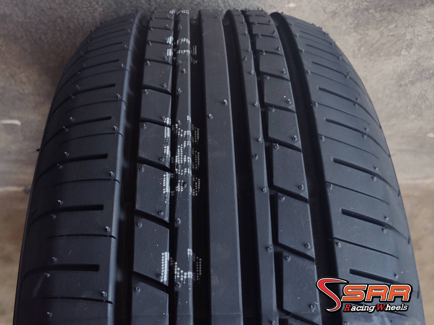 ALLIANCE by YOKOHAMA 195/55R15 ยางใหม่ปี2021 ราคาพิเศษ