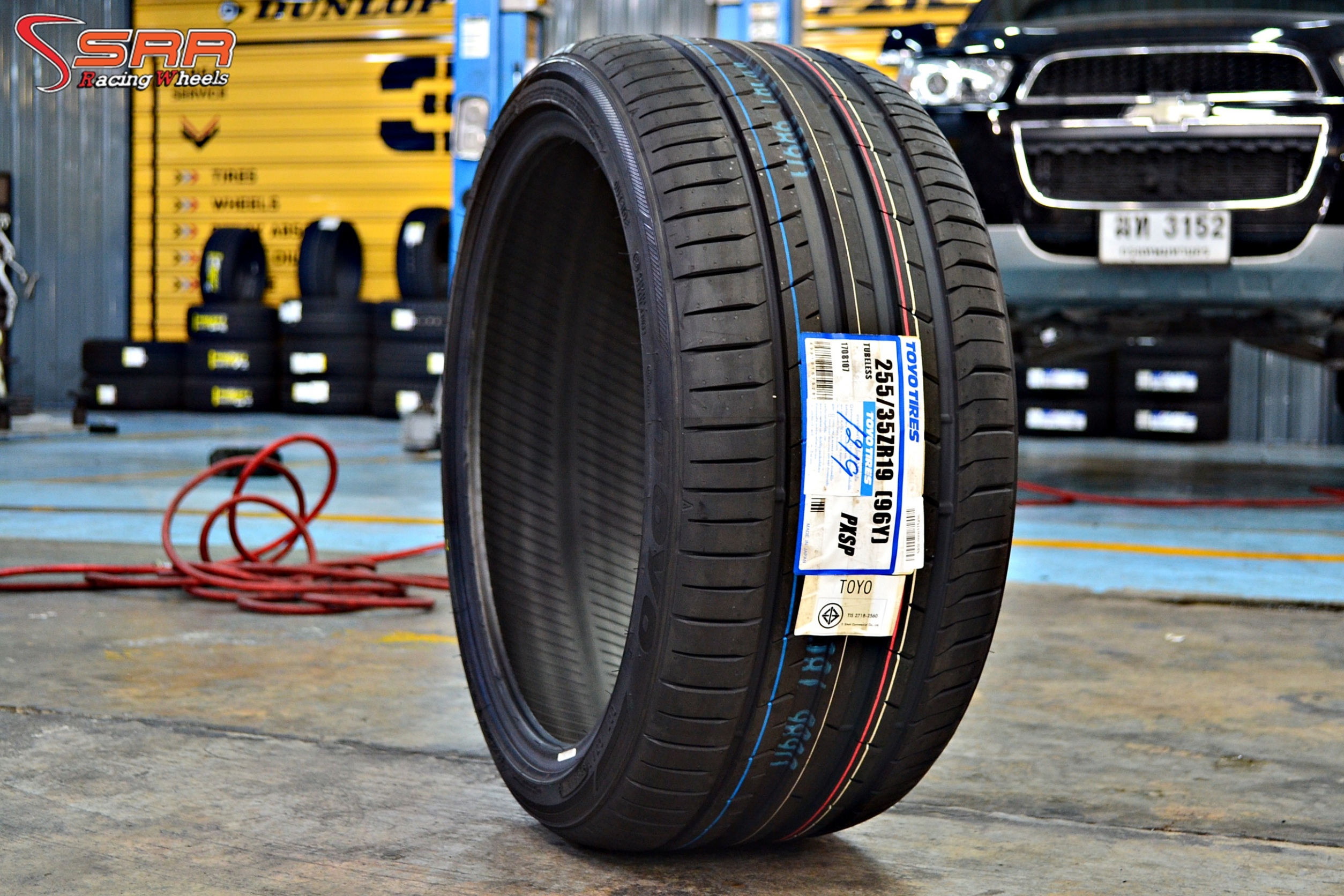 TOYO PROXES SPORT 255/35ZR19 ยางใหม่ปี20 ราคาพิเศษ