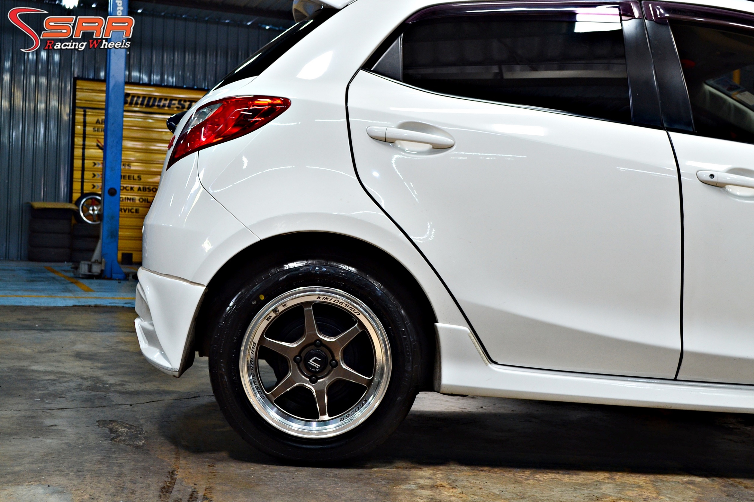 BRIDGESTONE RE003 195/55R15 ยางปี2020 ราคาพิเศษ