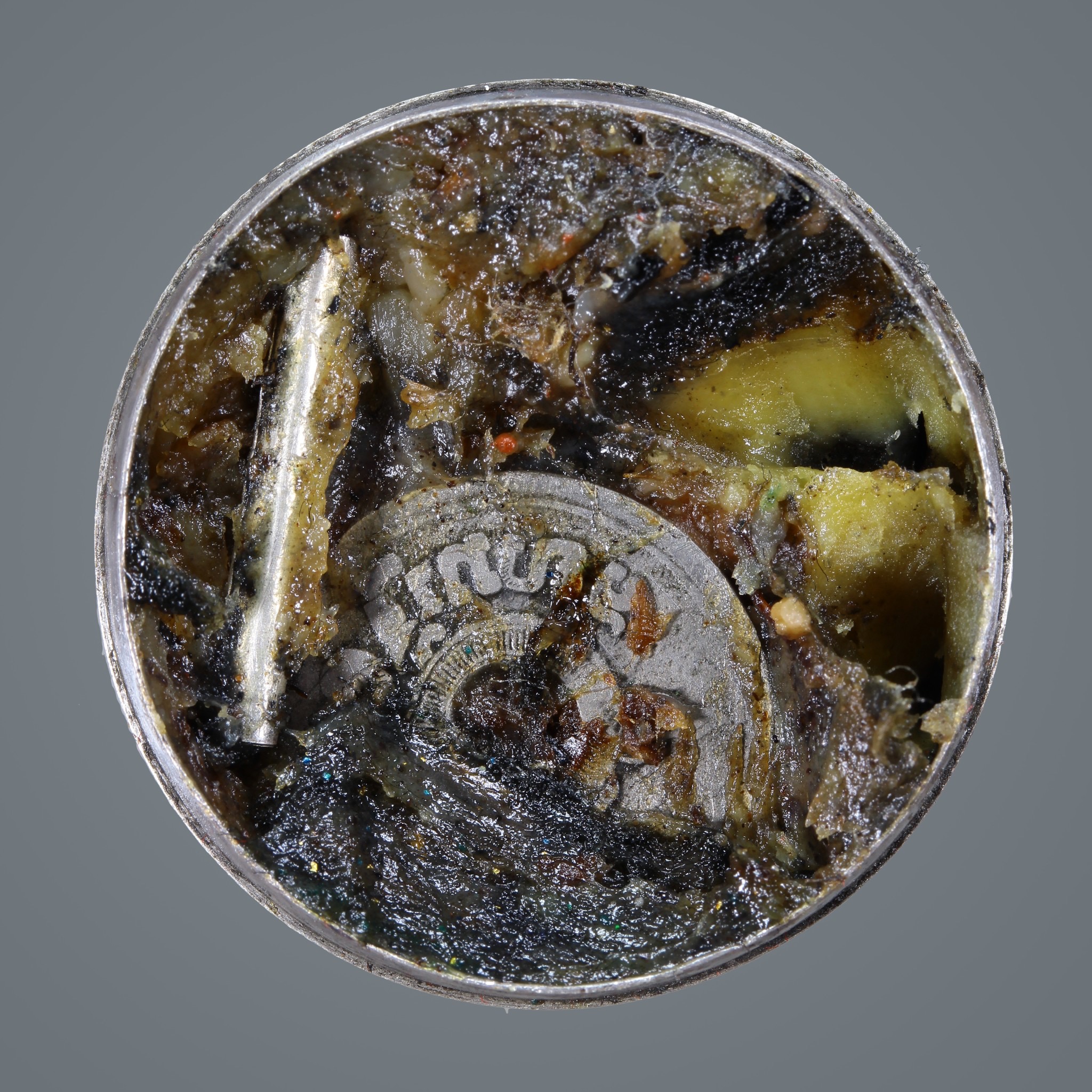 สีผึ้งรวมเกจิและฆราวาสที่มีชื่อเสียงในเขตประเทศไทยและเขมร