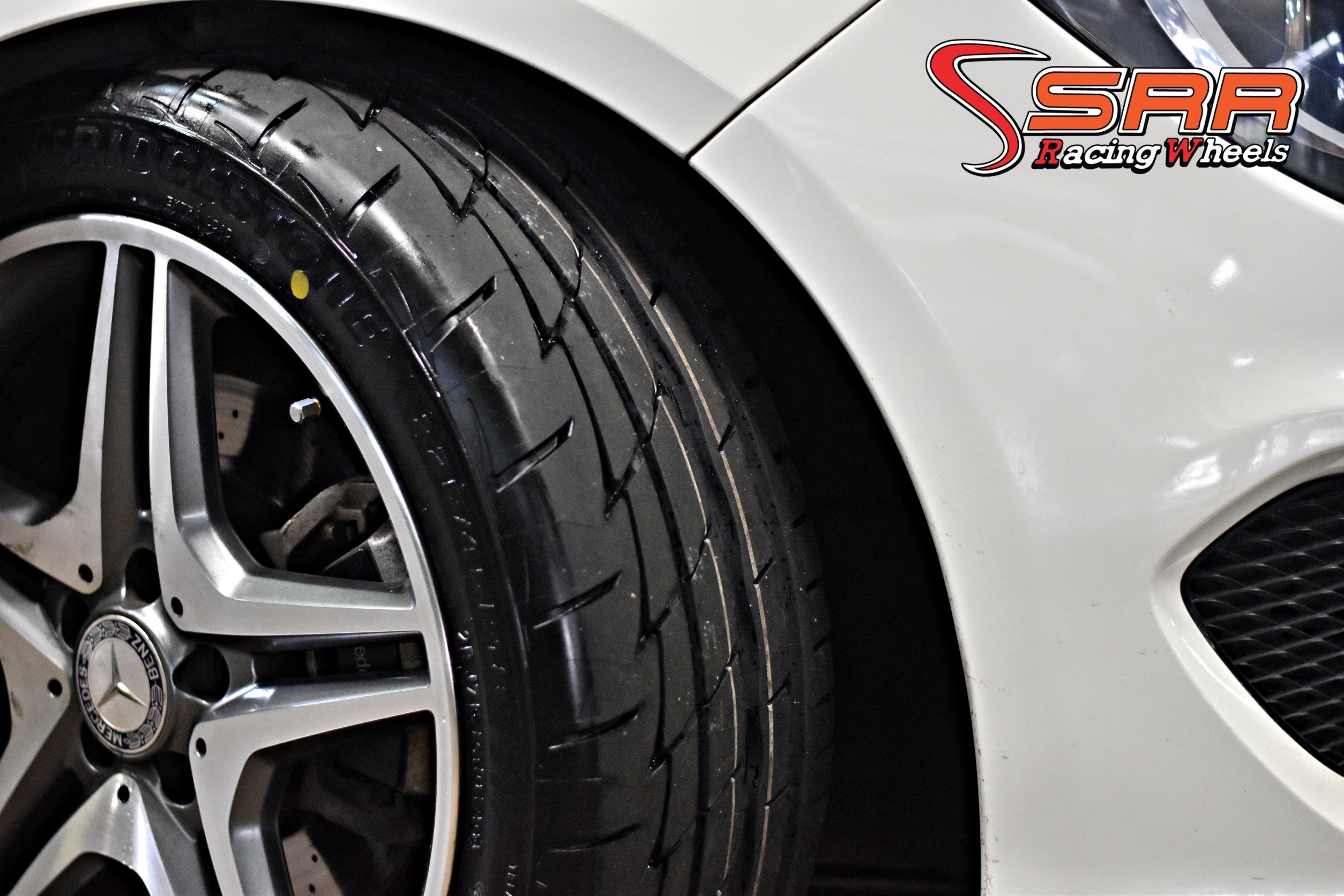 BRIDGESTONE POTENZA Adrenalin RE003 225/45R18 ยางใหม่ ราคาพิเศษ
