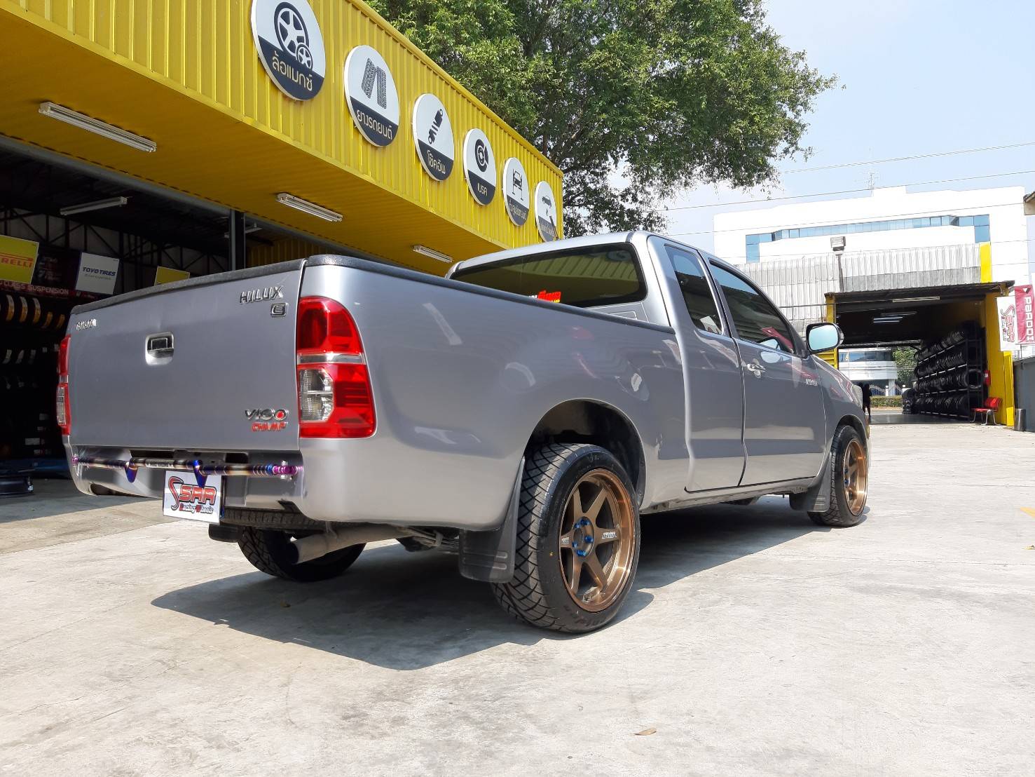 RAIDEN VIPER RD09 275/40ZR18 ยางใหม่ ราคาพิเศษ