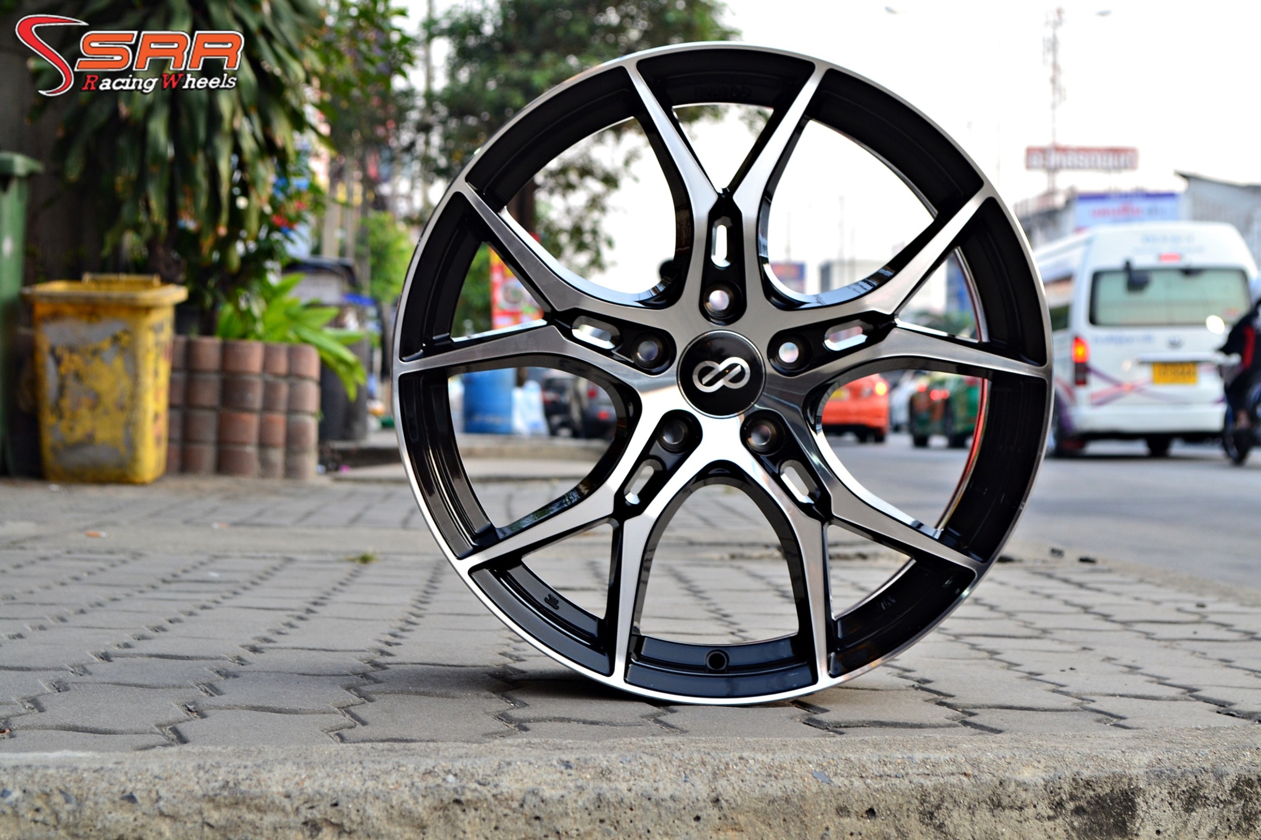 ENKEI-VULCAN SR26 ขอบ18 นิ้ว 5x114.3 ราคาวงละ 6,500 บาท