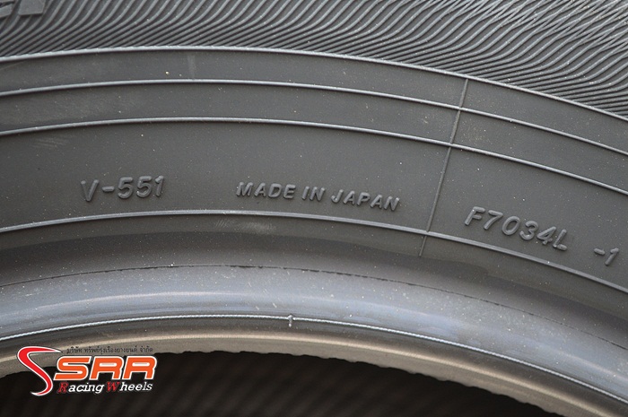 YOKOHAMA ADVAN dB decibel V551 215/60R16