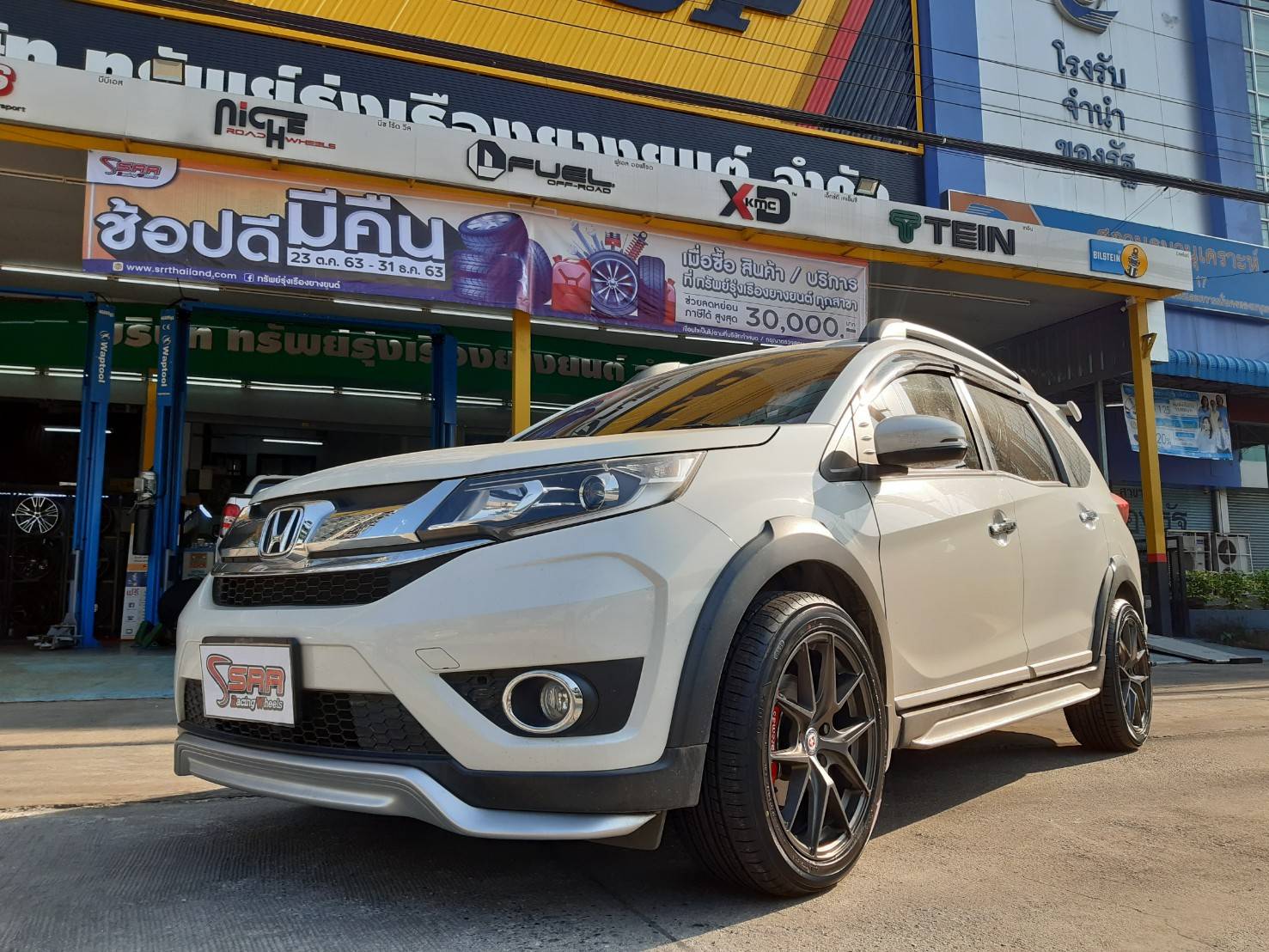 YOKOHAMA ALLIANCE 030Ex 215/50R17 ยางใหม่ปี20 ราคาพิเศษ