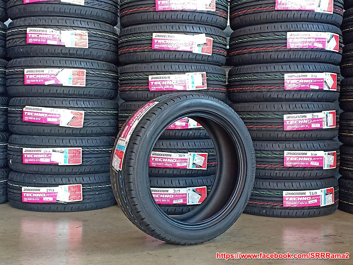 BRIDGESTONE TECHNO SPORTS 215/45R17 ยางใหม่ปี19 ราคาพิเศษ