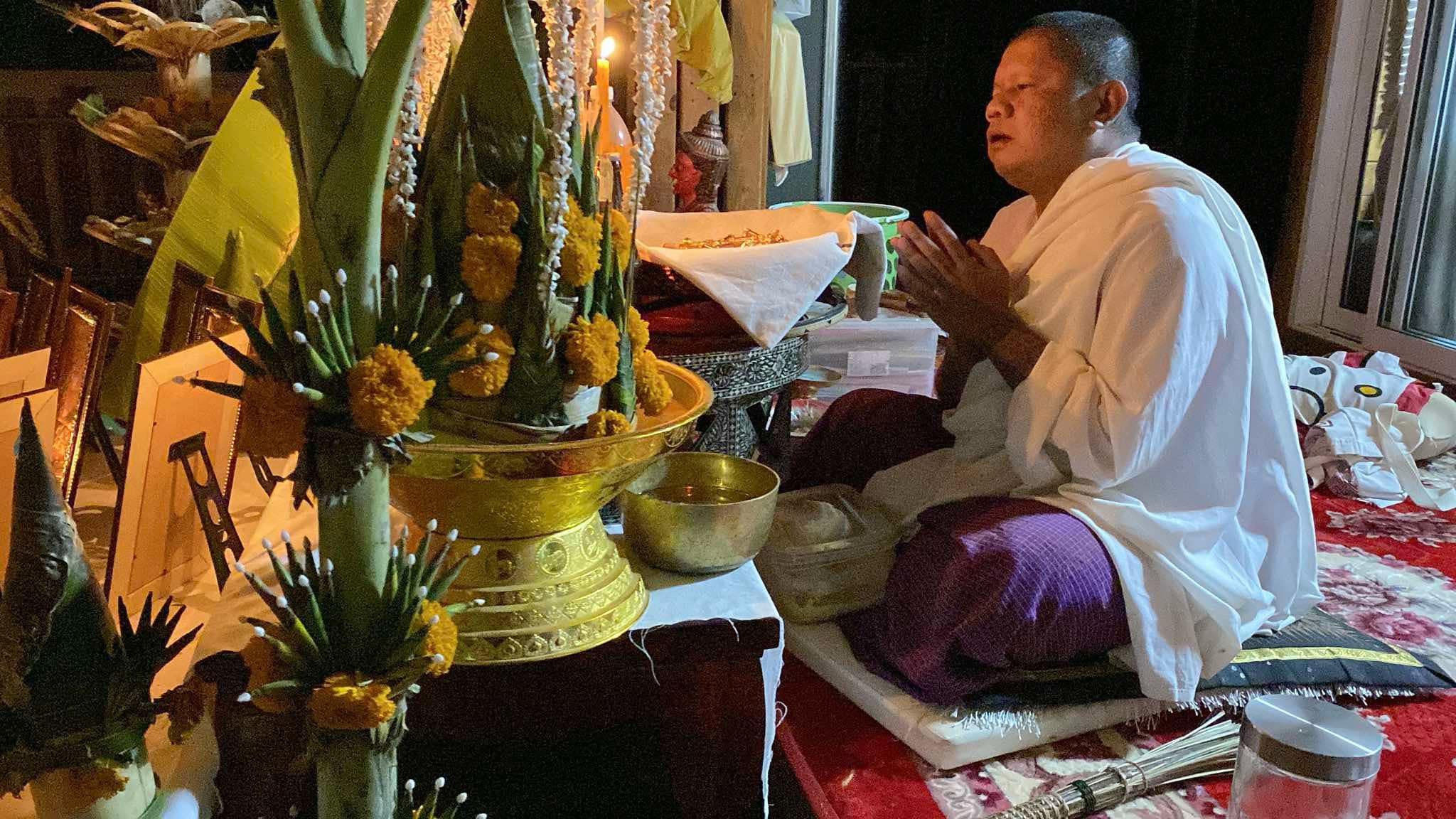 กรอบยันต์ป้องกันภัย อาจารย์โง่ก พจน์รัมย์