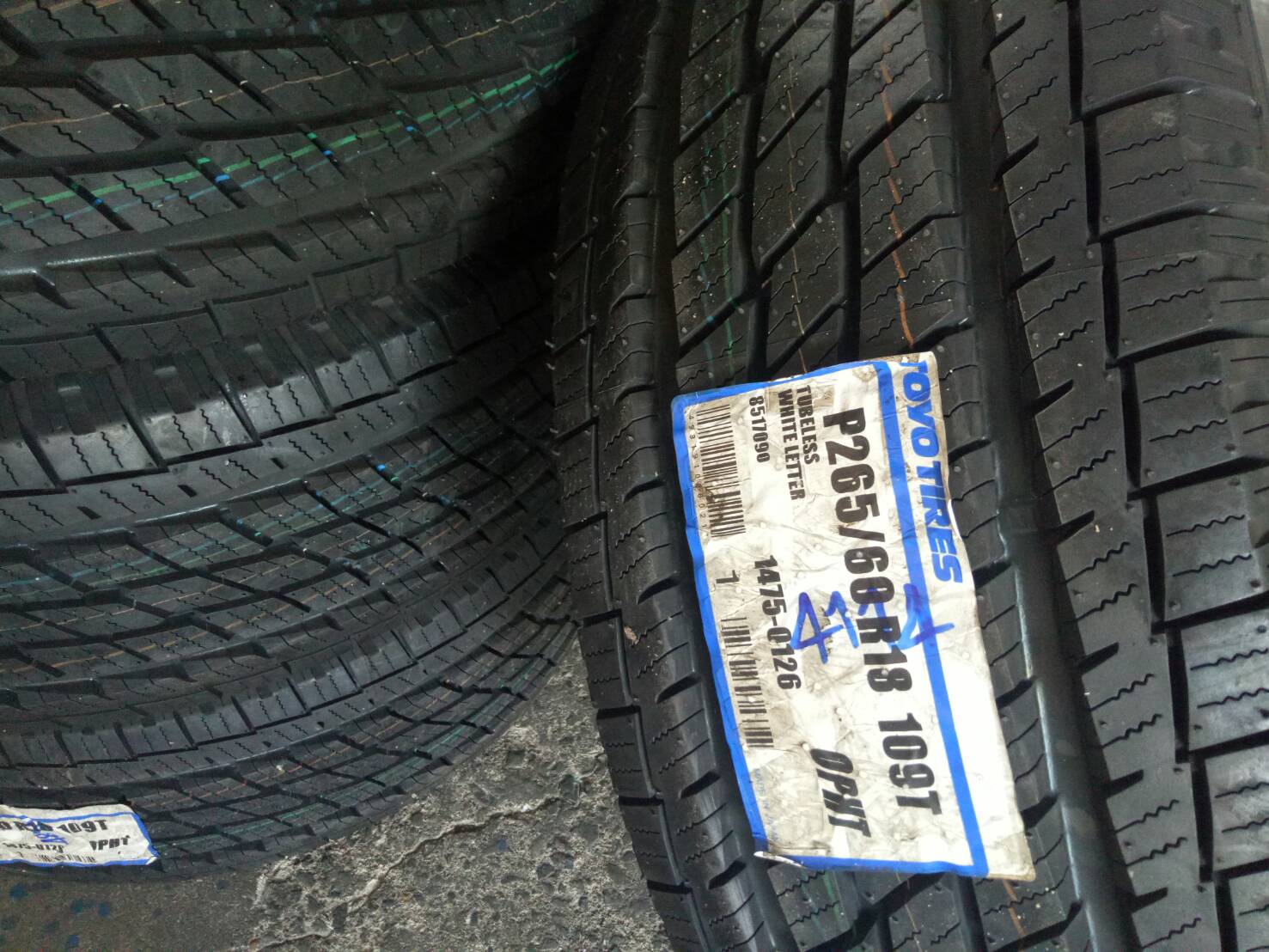 TOYO OPHT 225/70R15