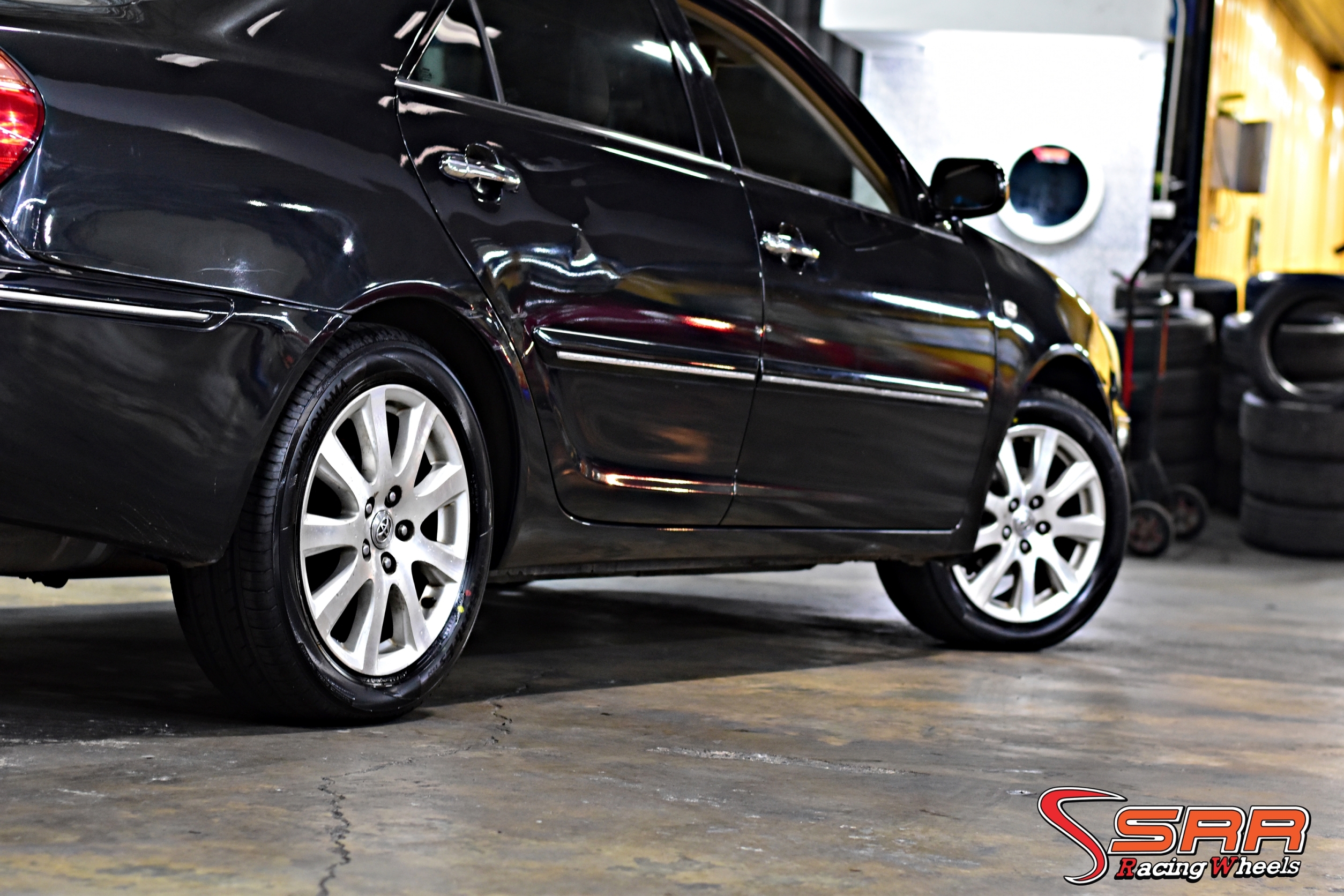 YOKOHAMA BluEarth-ES ES32 215/55R17 ยางญี่ปุ่น ประหยัดน้ำมัน