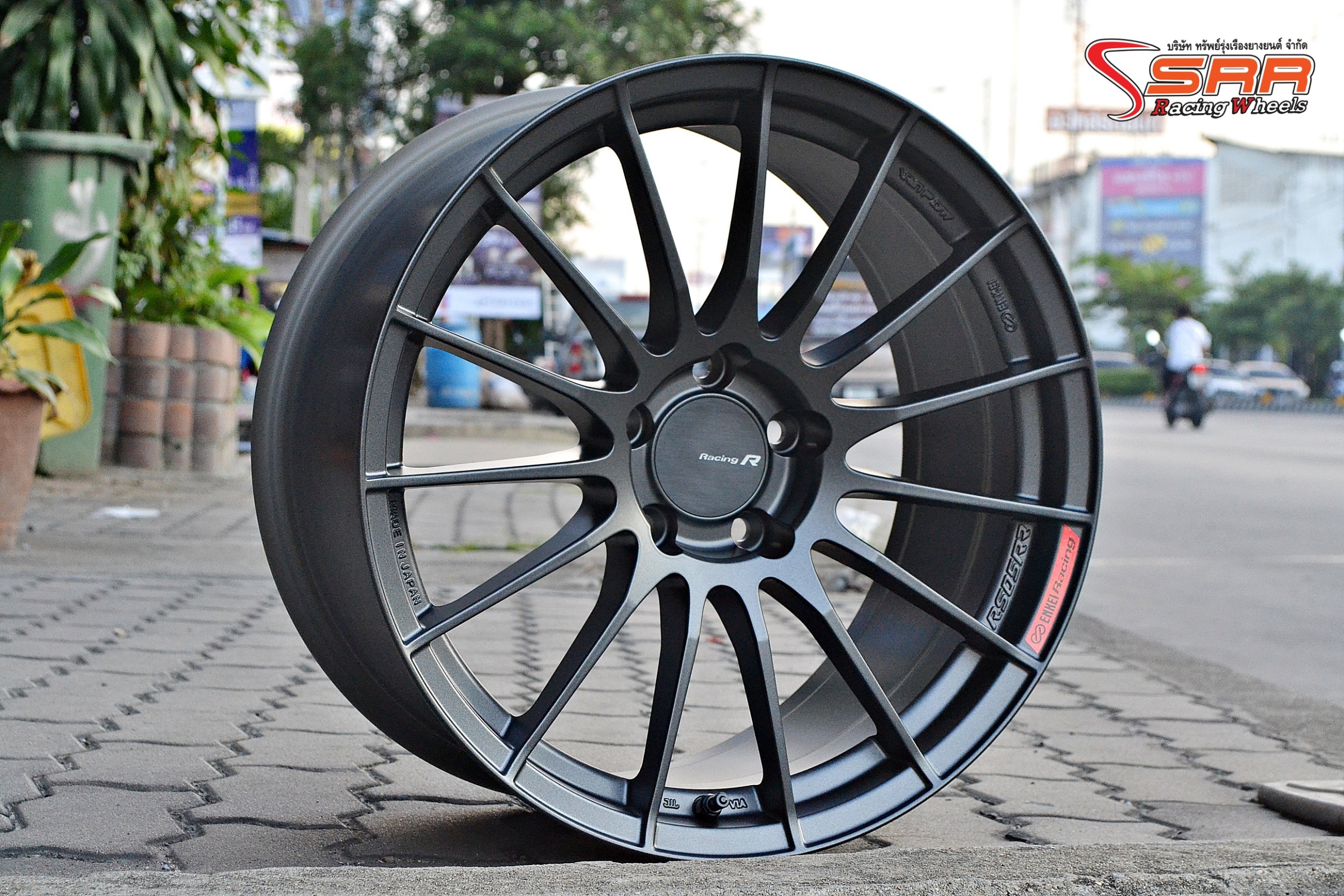 ENKEI RS05RR ล้อแท้ญี่ปุ่น ขอบ18 5x114.3 ET+35 Matte Dark Gunmetallic