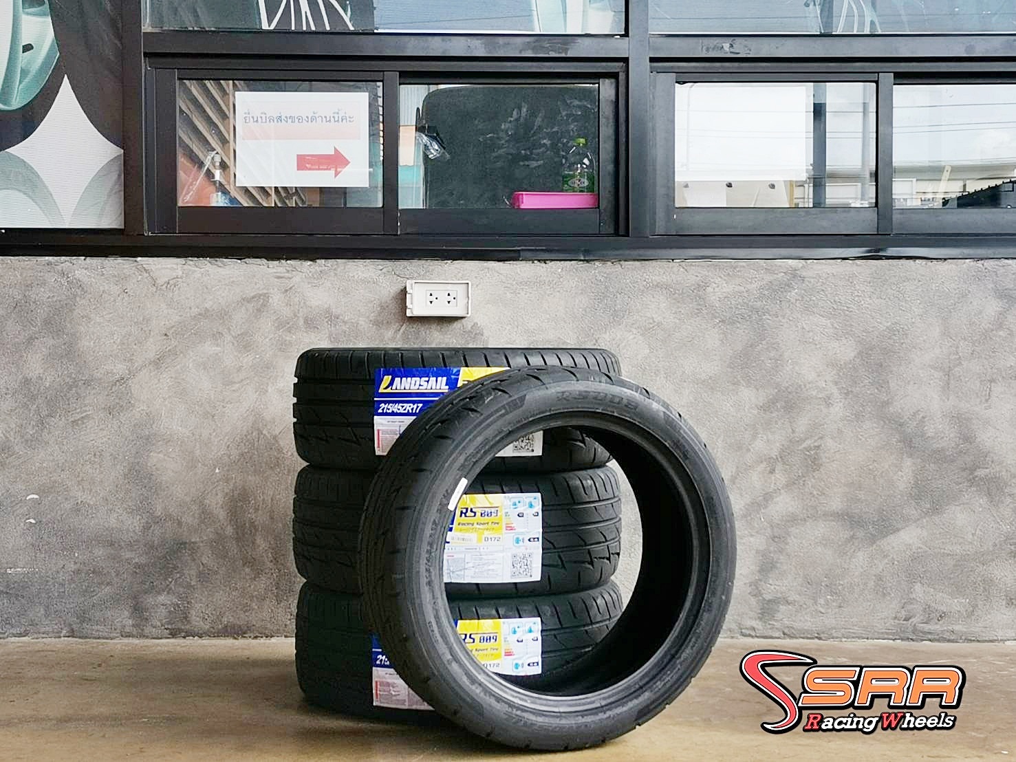 LANDSAIL RS009 215/45R17 ยางใหม่ปี2021 ราคาพิเศษ