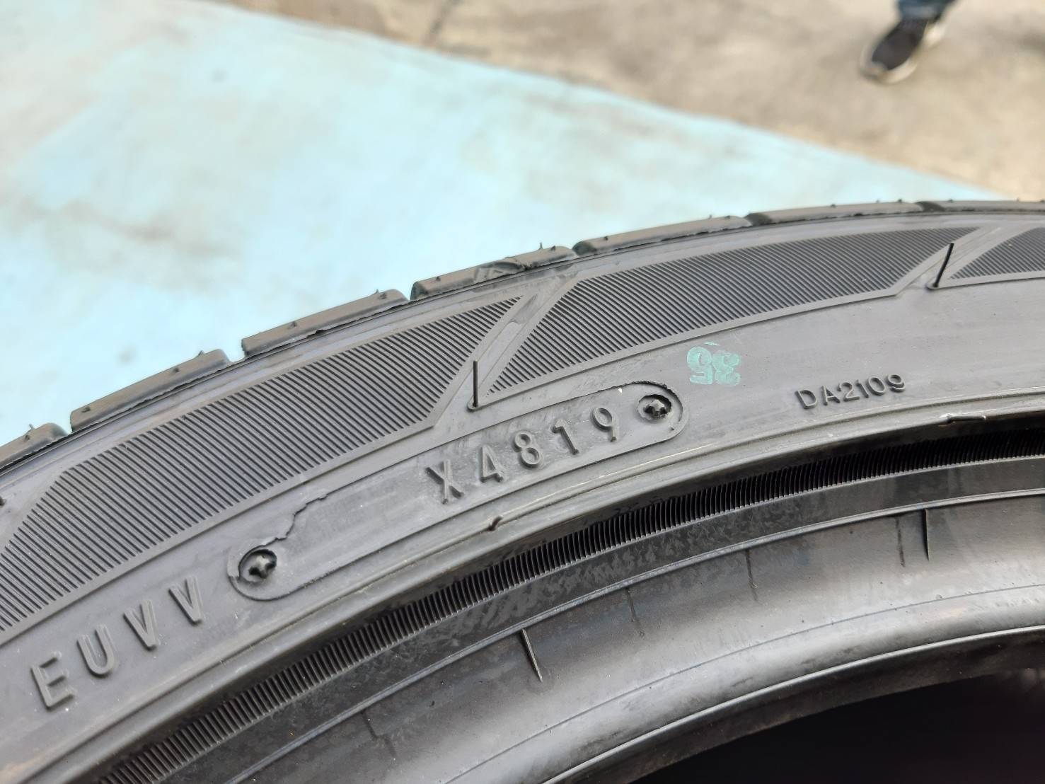 DUNLOP SP SPORT MAXX 050 235/45R18 ยางญี่ปุ่น ลดราคาพิเศษ