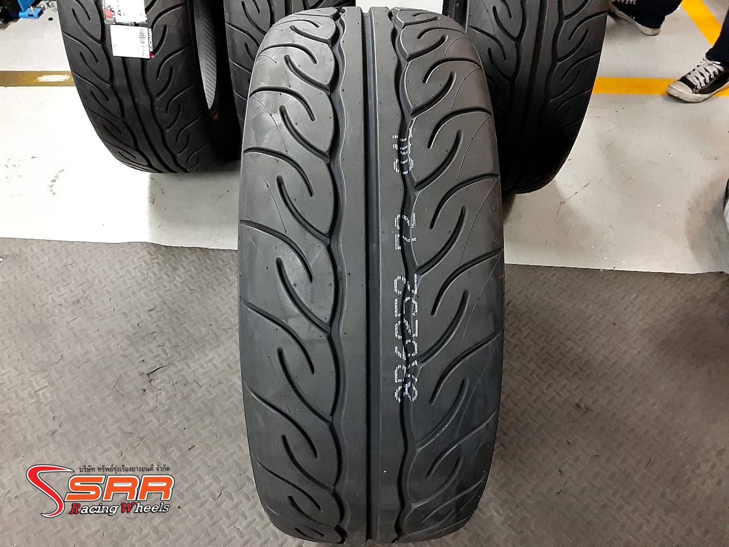 YOKOHAMA ADVAN AD08RS 265/60R18 ยางญี่ปุ่น ปี2021 ราคาพิเศษ