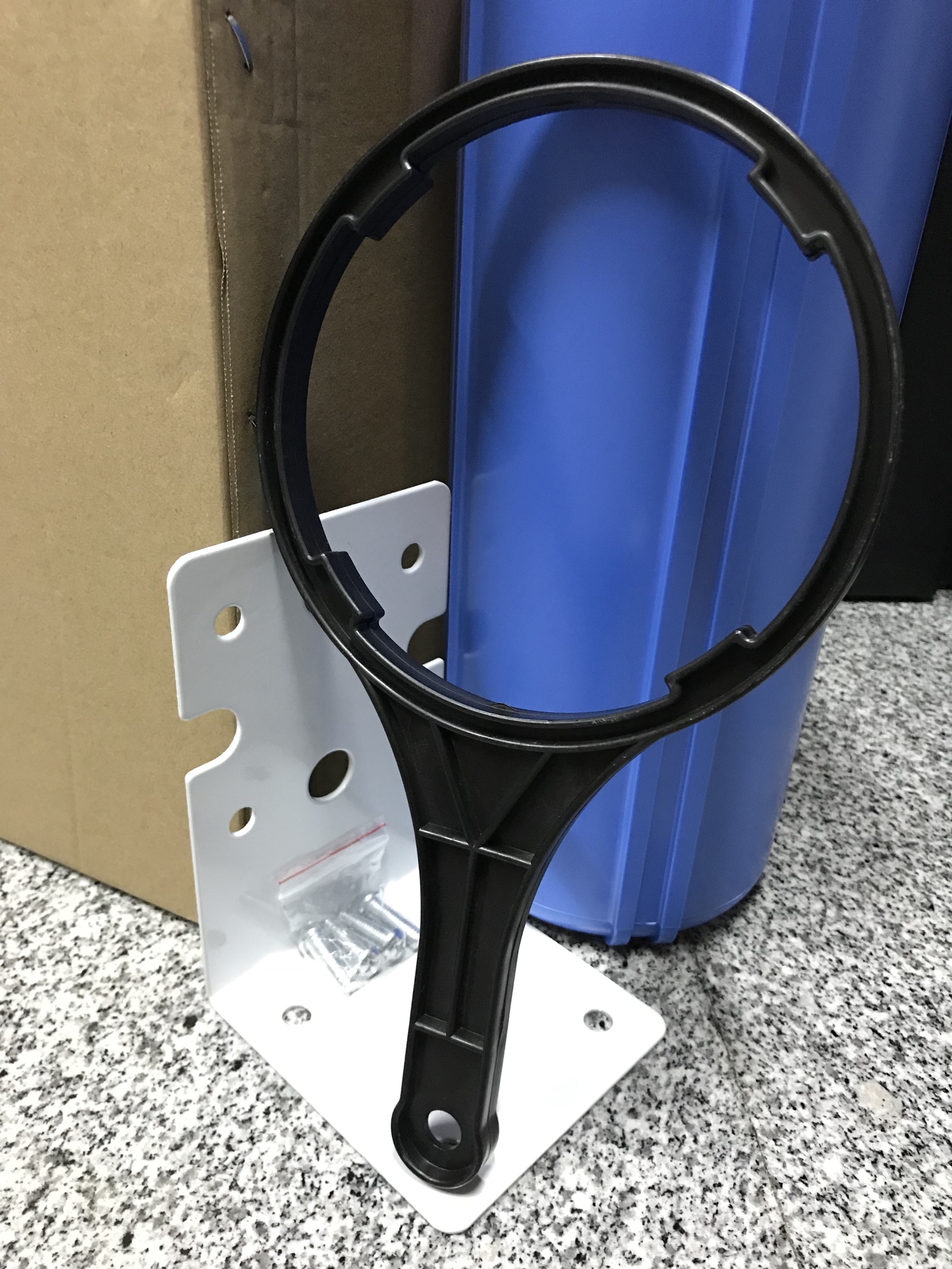 กระบอกกรองน้ำ Housing Big Blue ฟ้า-ทึบ 20 นิ้ว รูเกลียวทองเหลือง 1 นิ้ว 1 โอริง(ครบชุดไม่รวมไส้กรอง) ชิ้น/ลัง