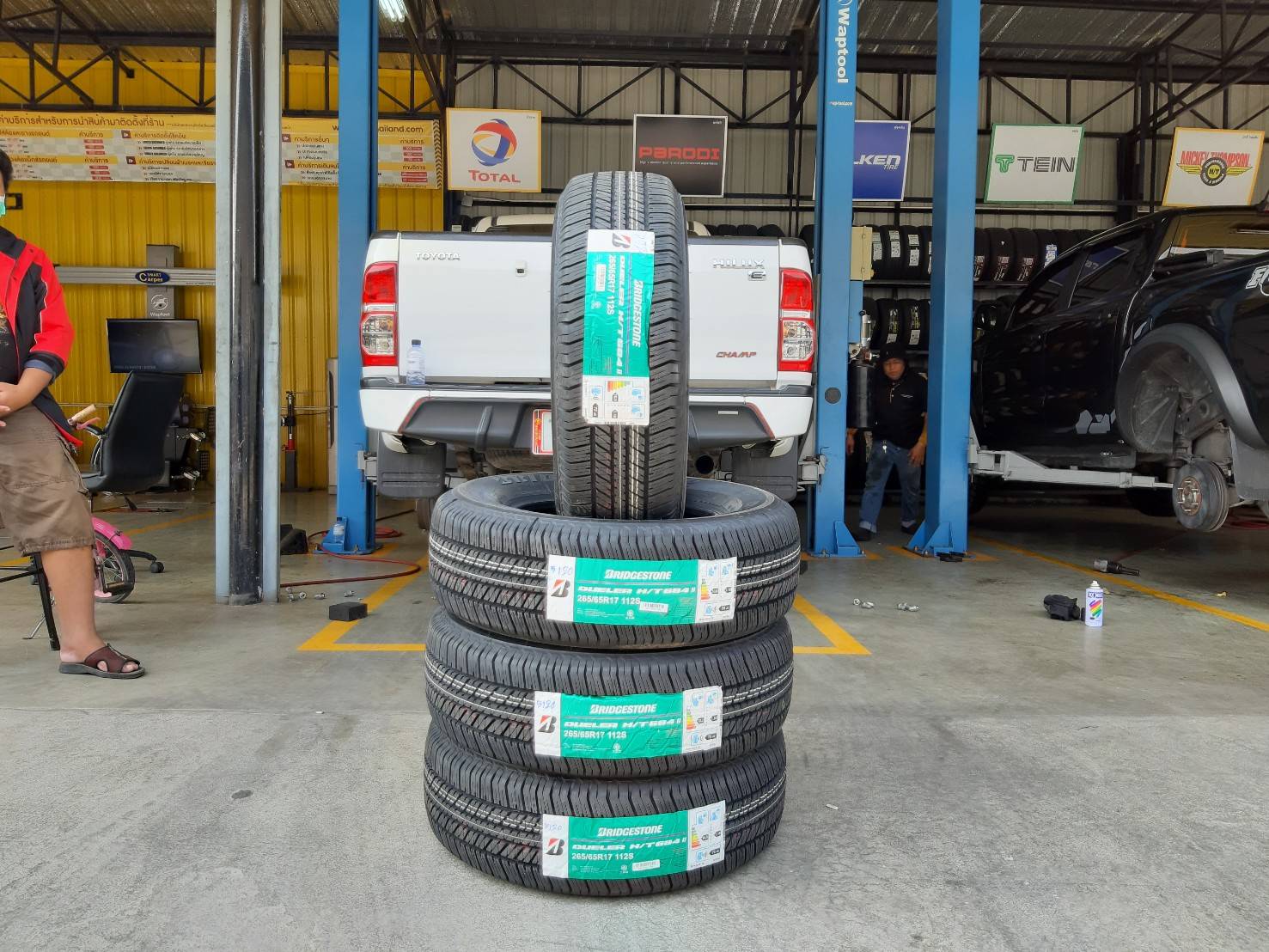 BRIDGESTONE DUELER H/T 684-II 265/65R17 ยางใหม่ปี20 ราคาพิเศษ
