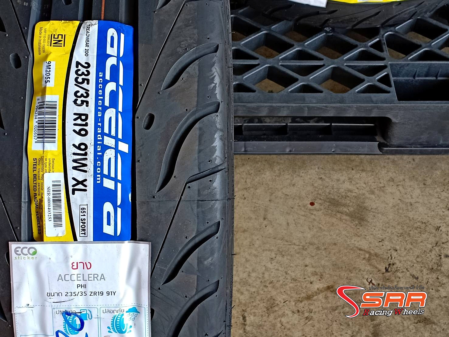 ACCELERA 651 SPORT 235/35R19 ยางSemi Soft ปี20 ราคาพิเศษ