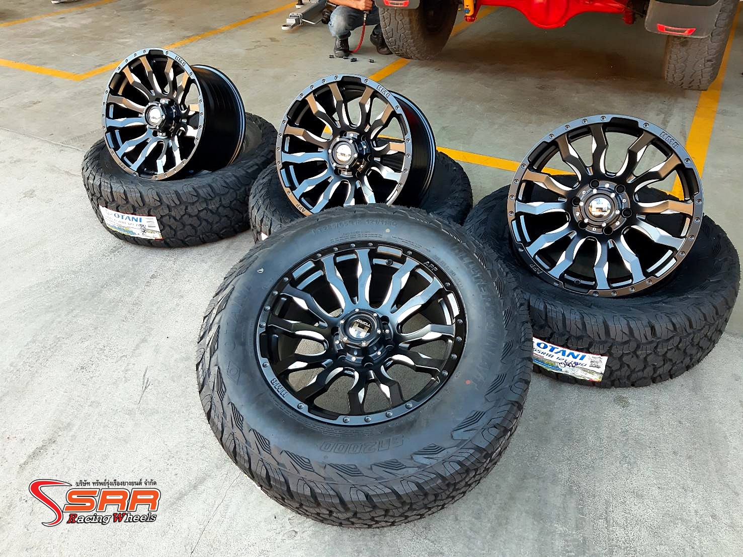 HAMMER HM8 ขอบ18x9.5 ET+20 6x139.7 MBS