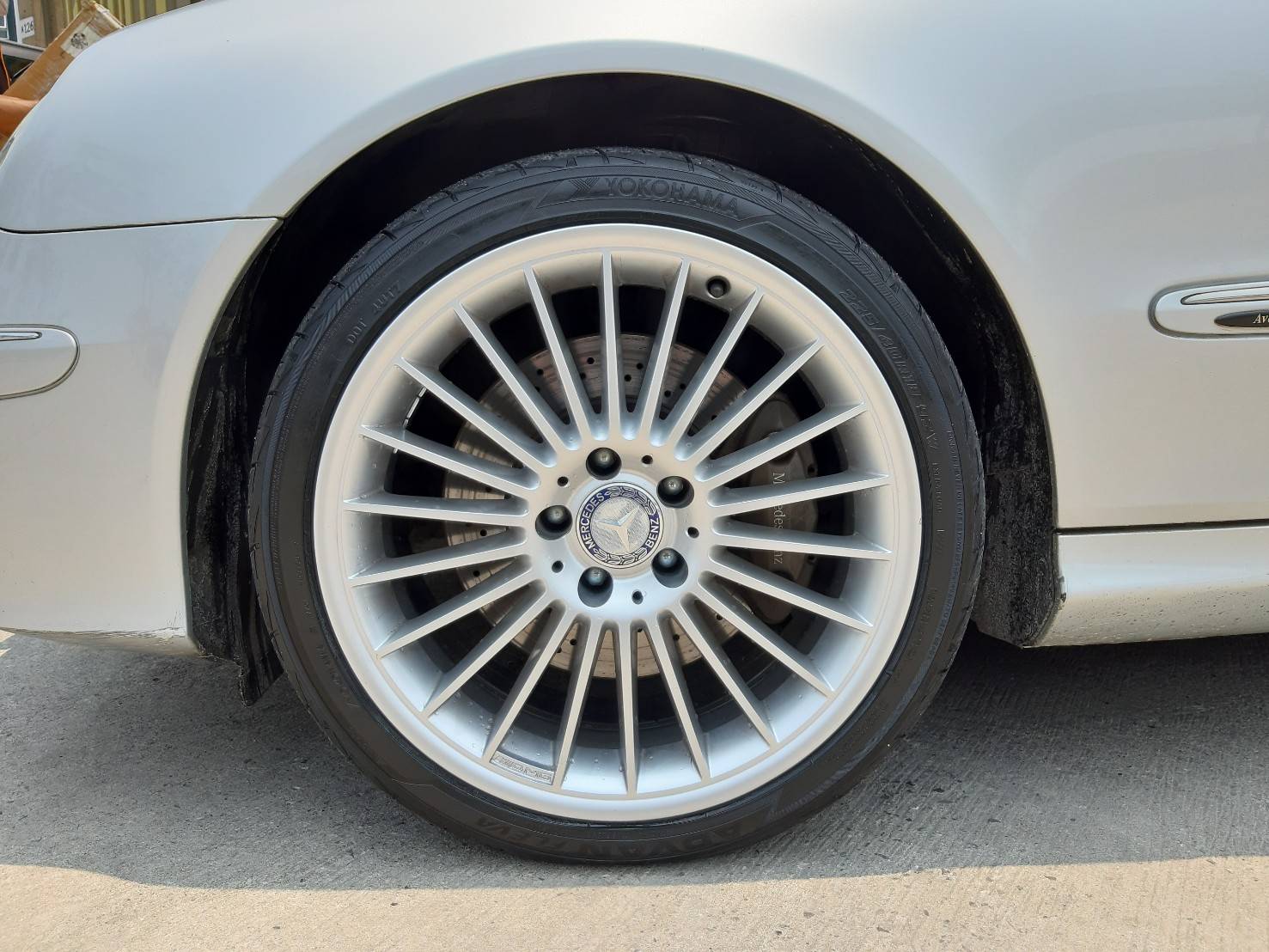 YOKOHAMA ADVAN FLEVA V701 255/35R18 ยางญี่ปุ่น ปี2020 ราคาพิเศษ