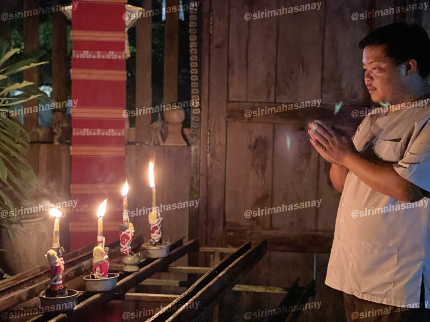 พิธีจุดเทียนเรียกจิต อาจารย์เสก สำนักสักยันต์ป๋ารมีเศรษฐีเรือนคำ