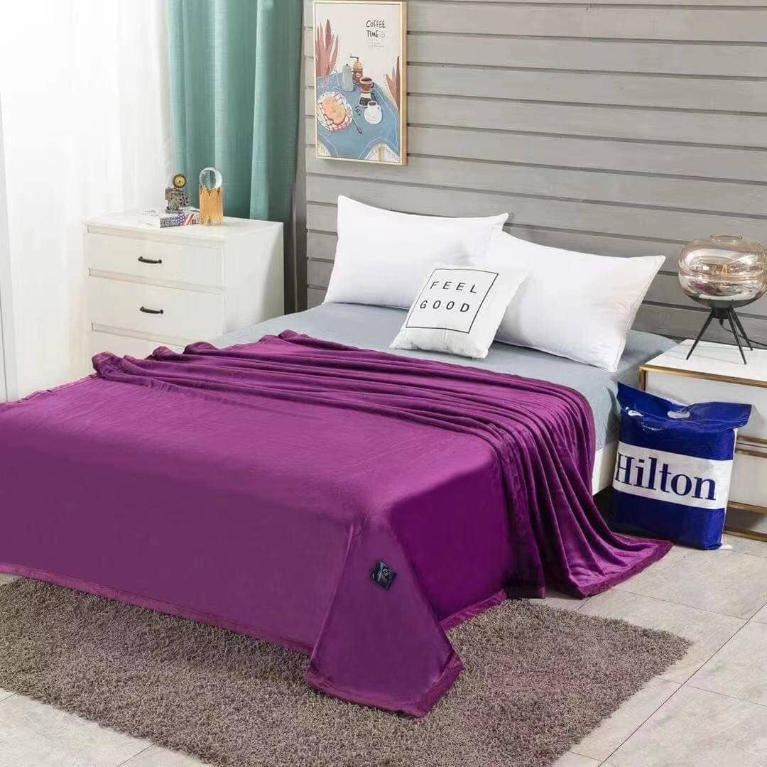 ผ้าห่มนาโนรุ่นหนานุ่มสีพื้น 6 ฟุต Hilton (1.2kg) (12 ผืนคละสี)