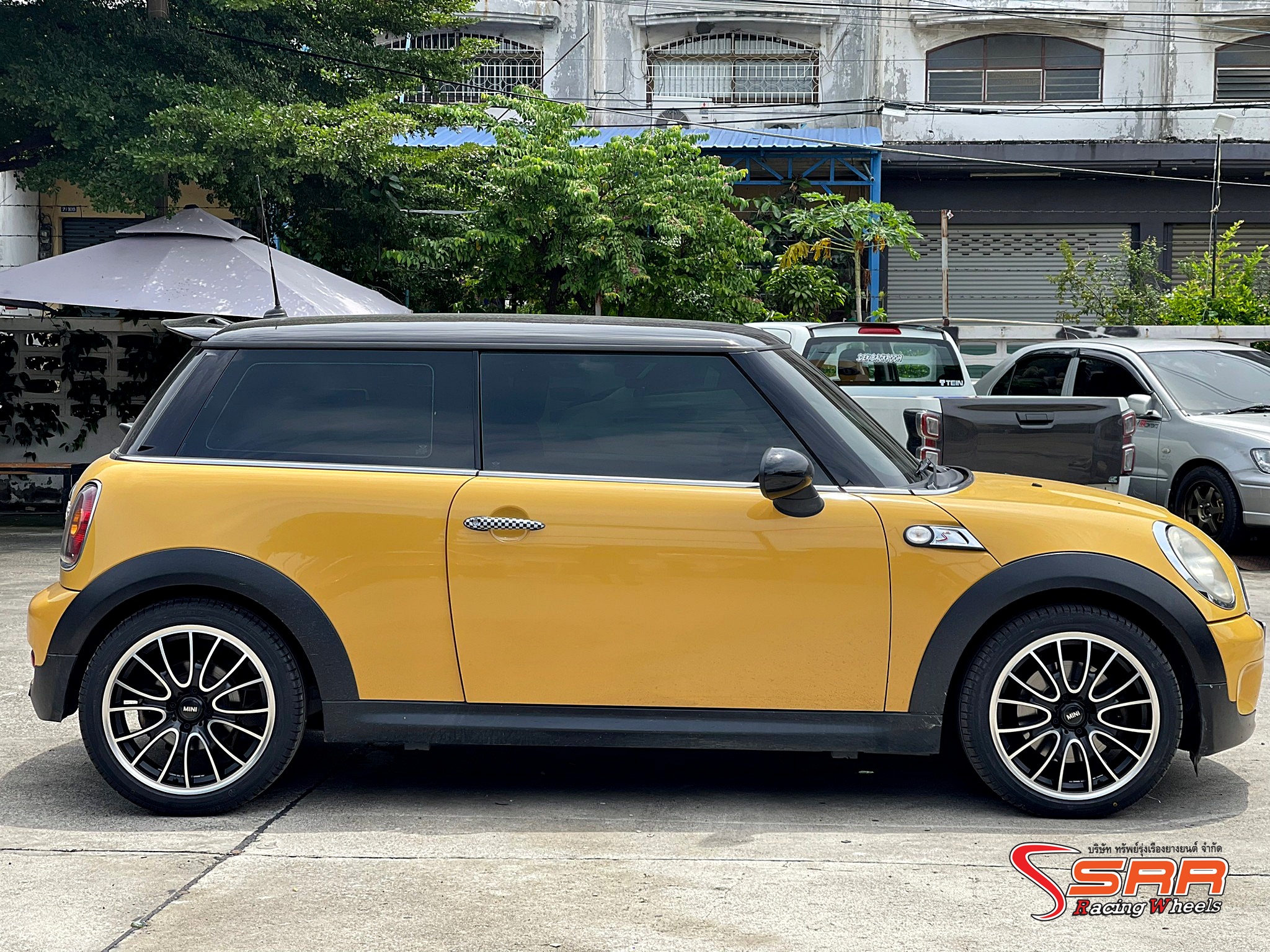 MINI-8076 ขอบ17 4x100 ET42 M/MATT BLK ราคาพิเศษ