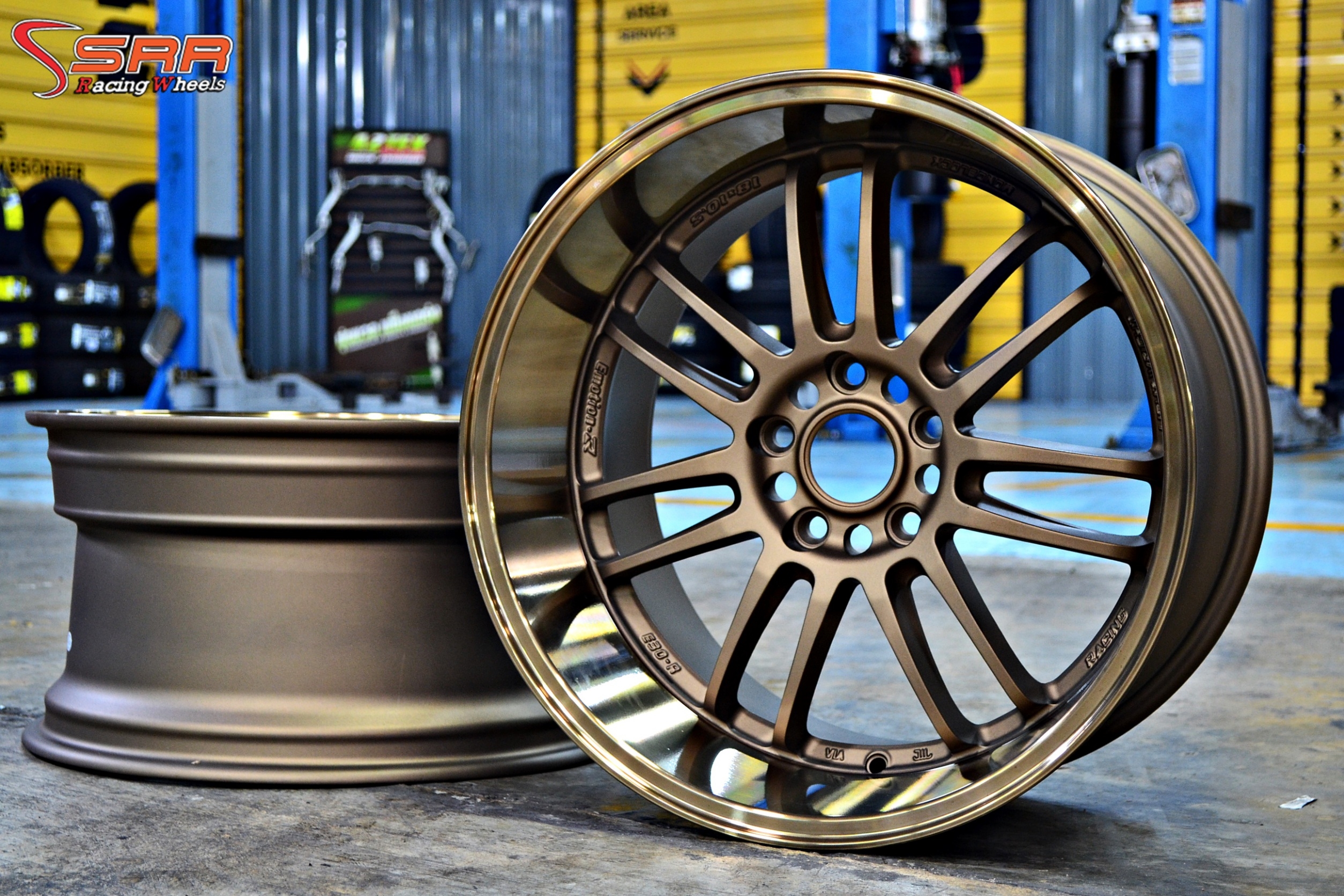 RE30 EMR ขอบ18 5x114.3 ออฟลึกๆ ราคาวงละ 4,500 บาท