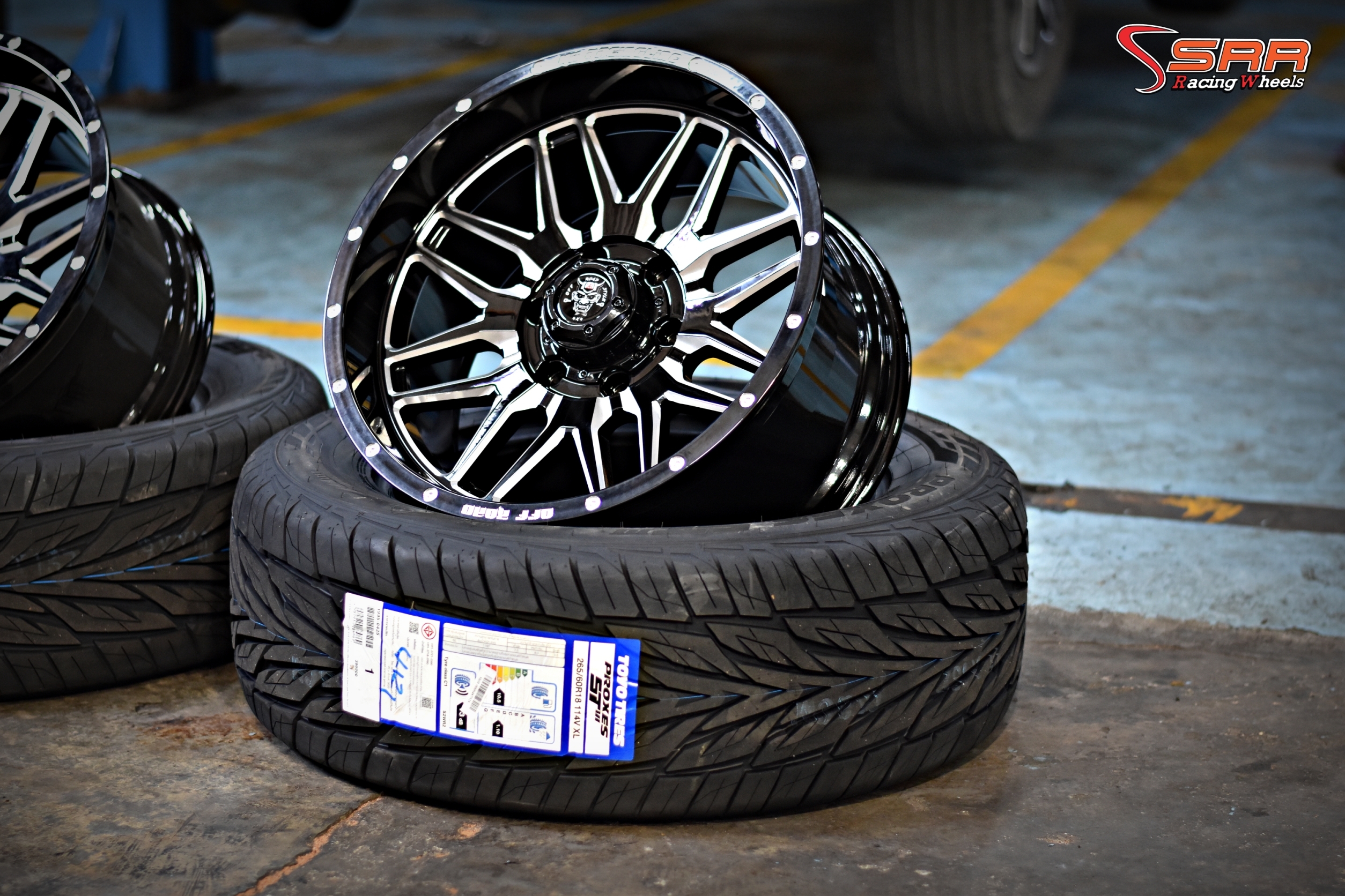 8040-MGW OFFROAD ขอบ18 6H139.7 ET0 BW ราคาพิเศษ