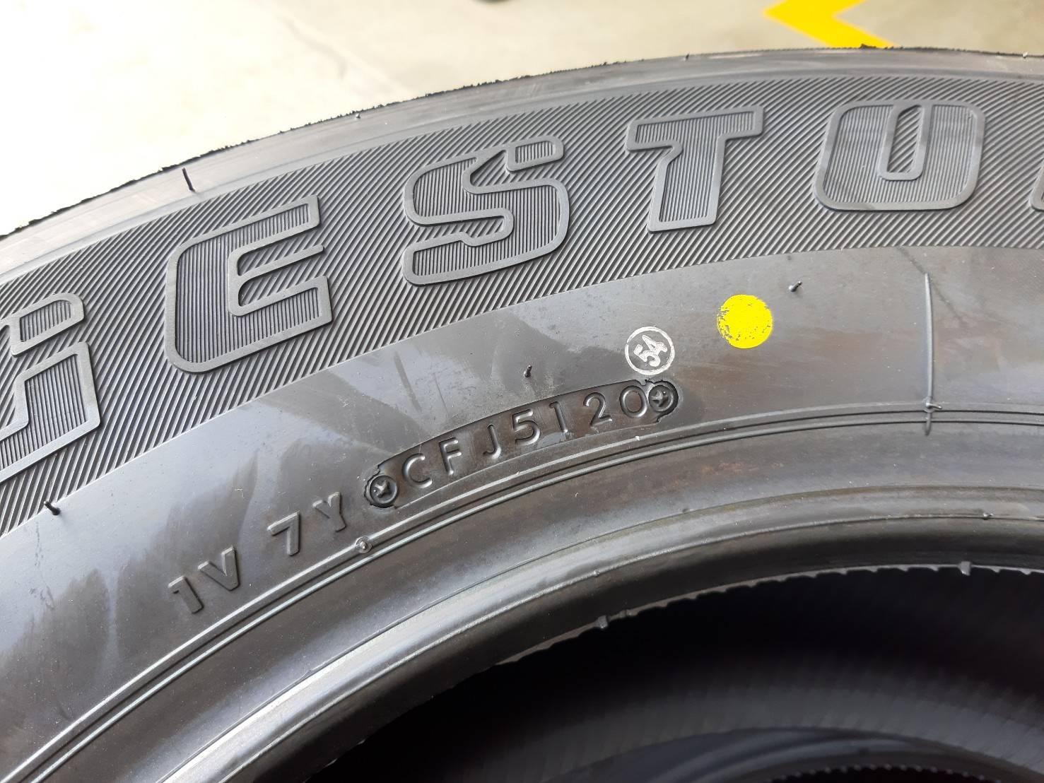 BRIDGESTONE DUELER H/T 684-II 265/65R17 ยางใหม่ปี20 ราคาพิเศษ