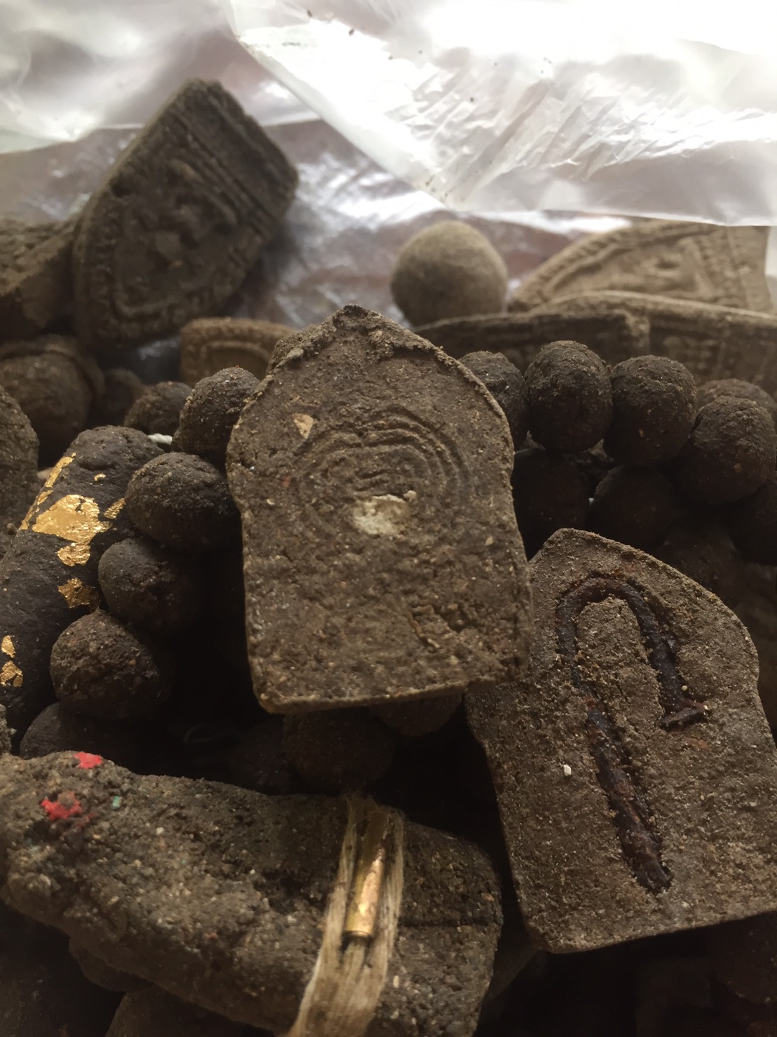 เครื่องรางชุดบูชาครูปี 45 อ.เปล่ง บุญยืน สุรินทร์