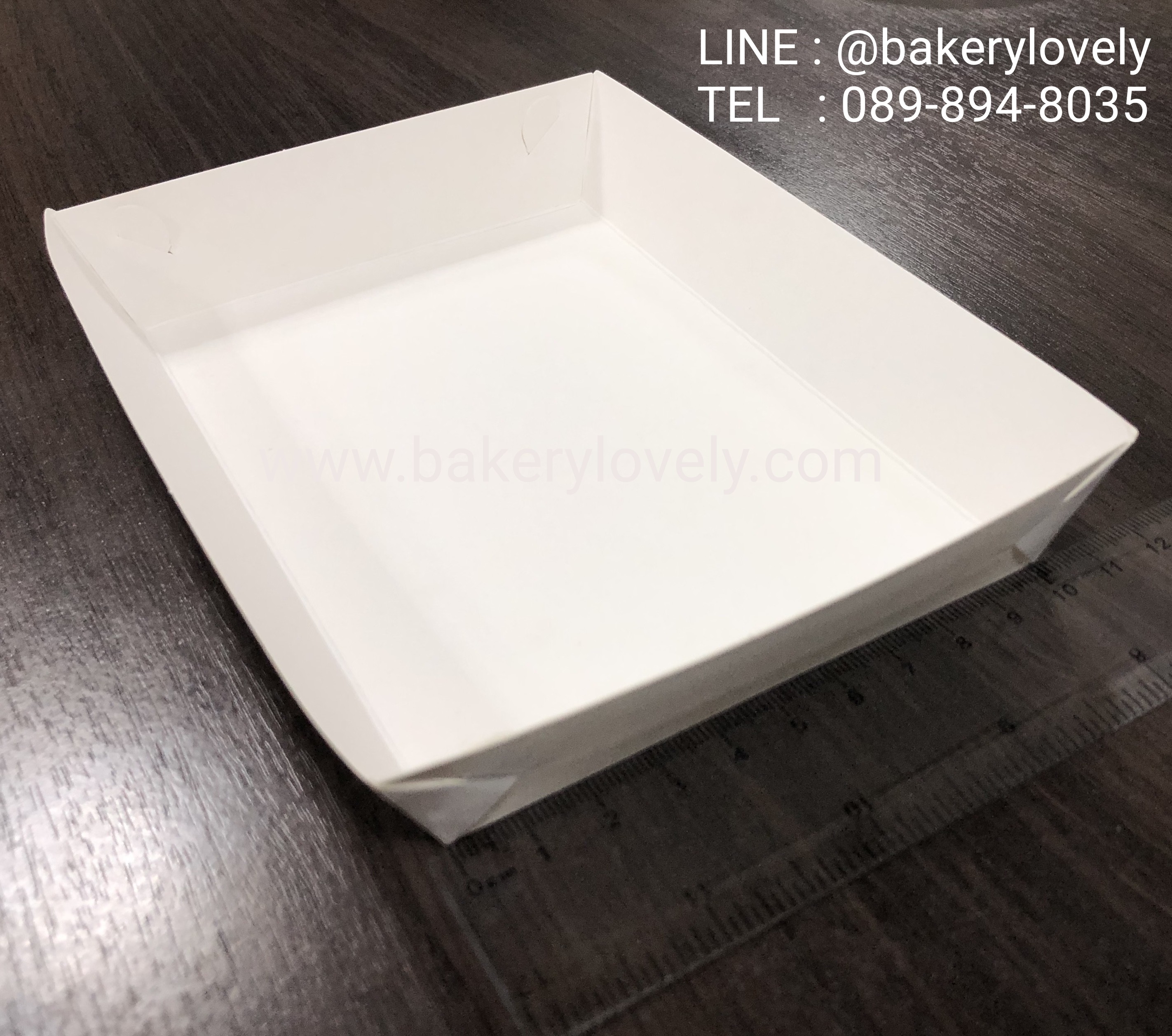 ถาดกระดาษ สีขาว 10x14.5x3 cm ขอบเรียบ ( เคลือบ1ด้าน )