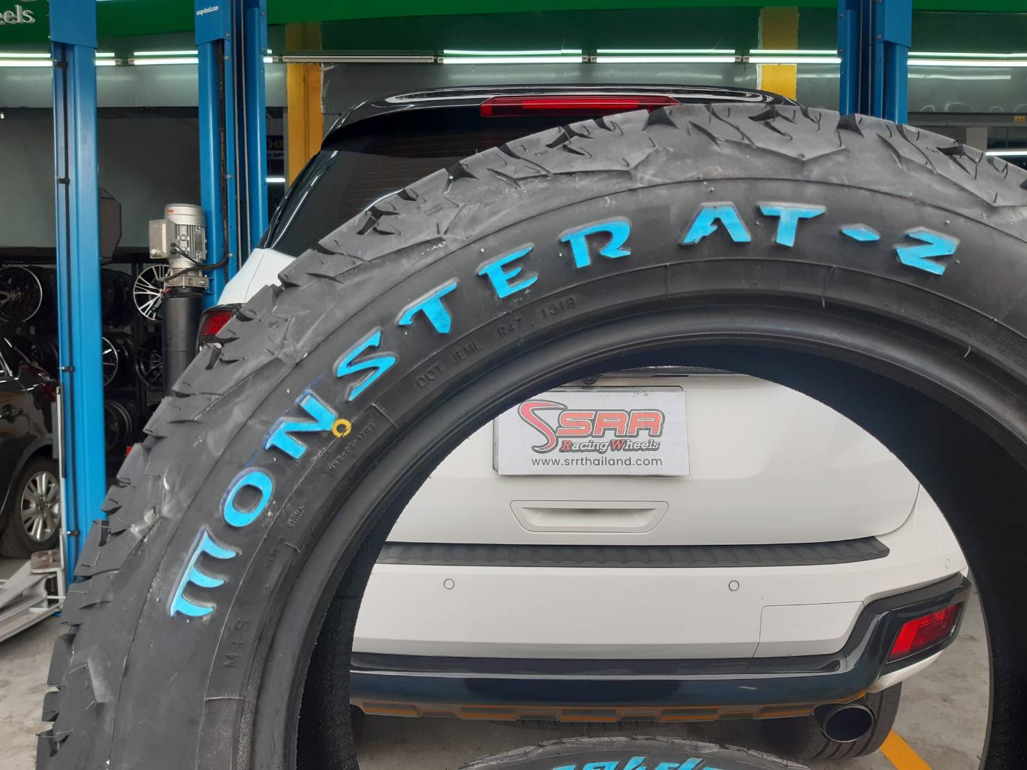 RAIDEN MONSTER AT-2 265/55R20 ยางปี19 ลดราคาพิเศษ
