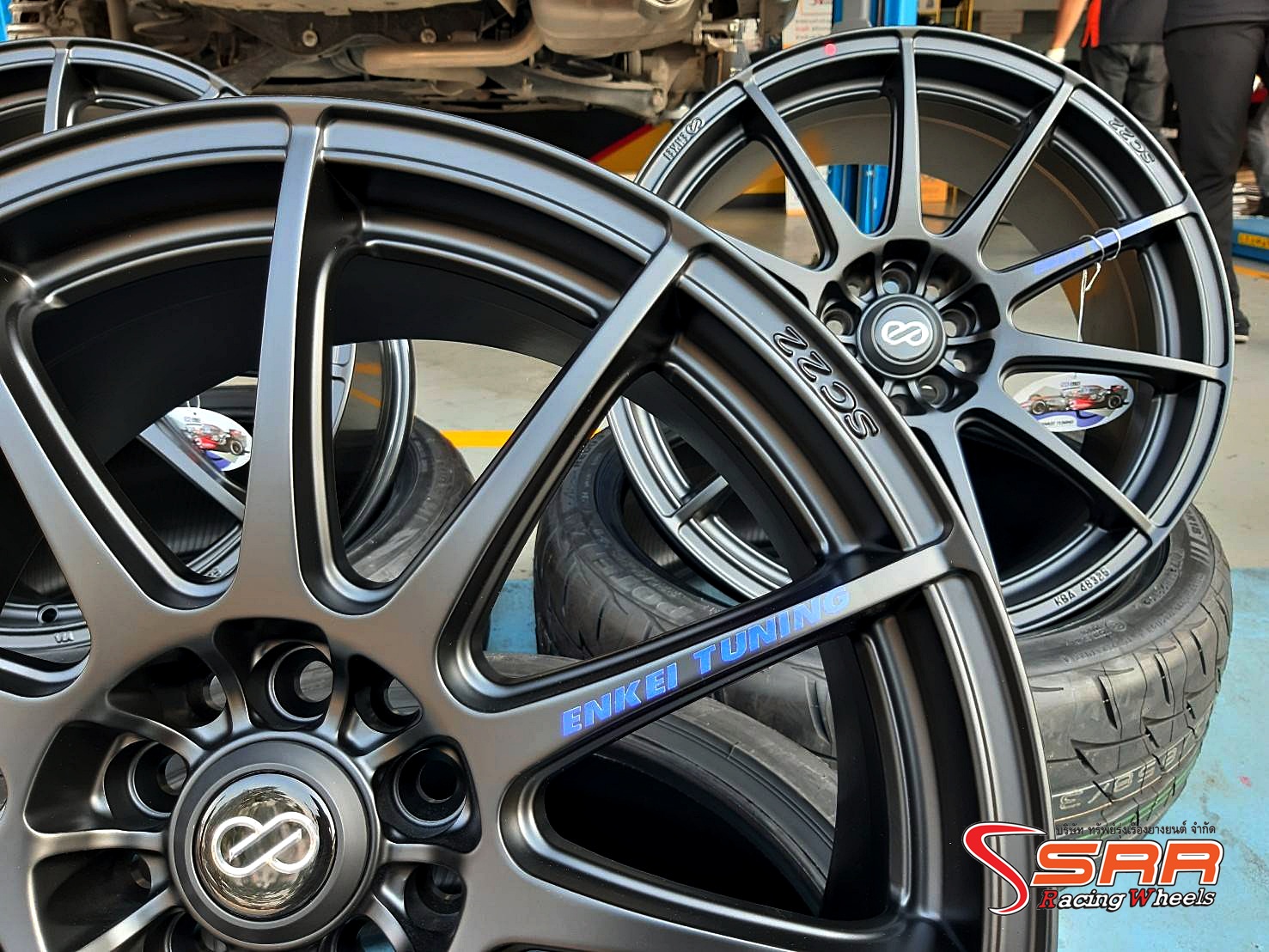 ENKEI TUNING SC22 ขอบ18 ET+40 10H100-114.3 DBK2K