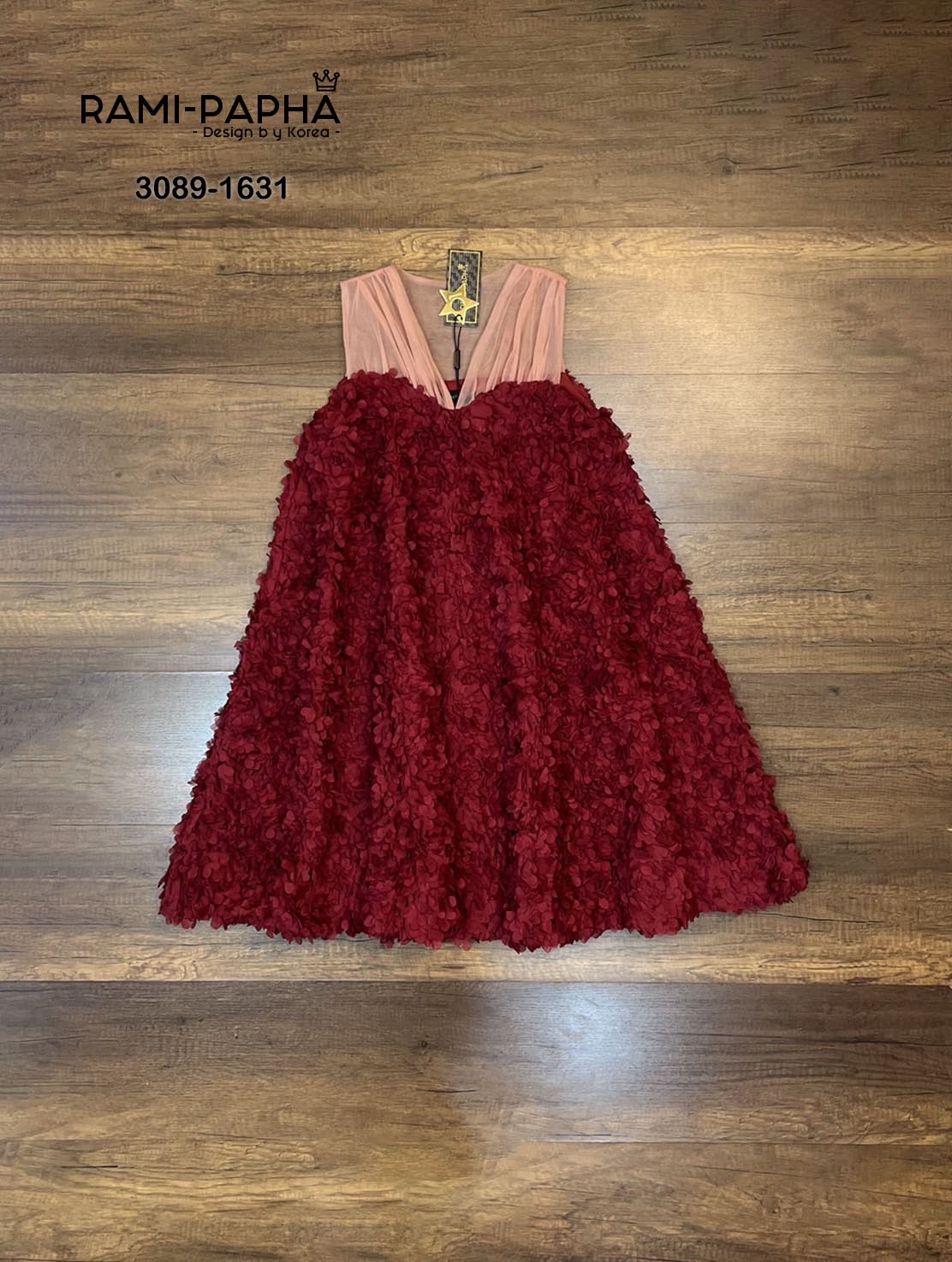 3089-1631 เดรสสีสวยเนื้อผ้าปักดอกไม้3Dแน่นๆ