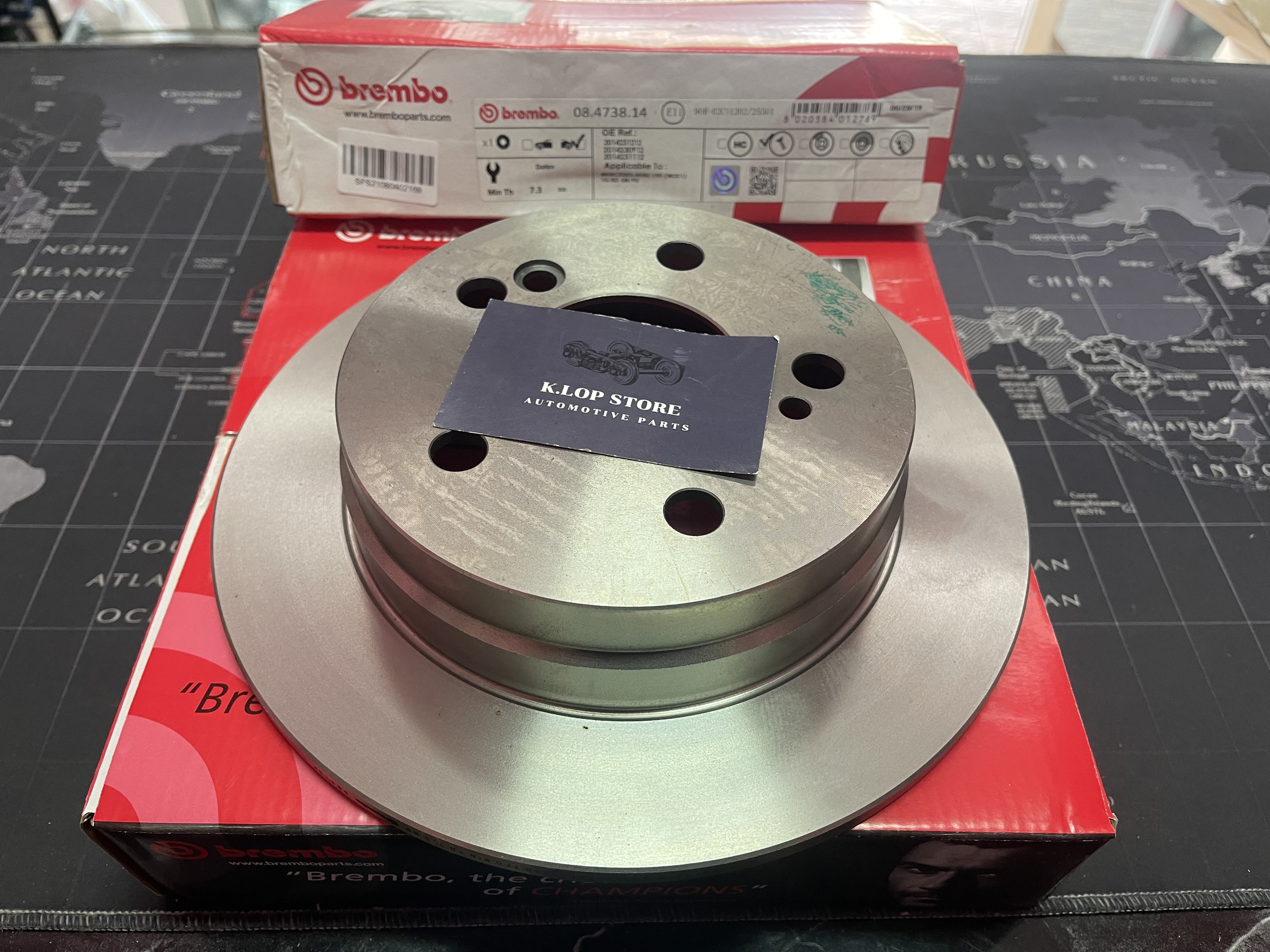 08 4738 14 จานเบรค ล้อ R (ยี่ห้อ BREMBO) รุ่น Std Benz W201 190E 1.8 2.3 2.6 ปี1992-1995 /Benz W124 E/CE 200-300 ปี1989-1997