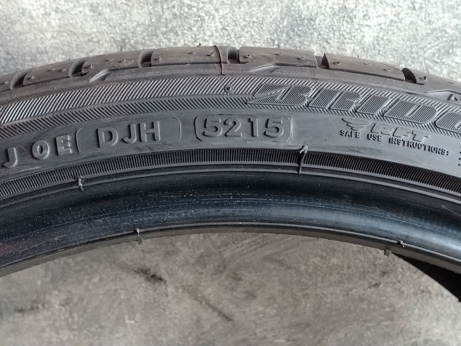 BRIDGESTONE POTENZA RE050A RFT 225/35R19 ยางรันแฟลต ลดราคาพิเศษ