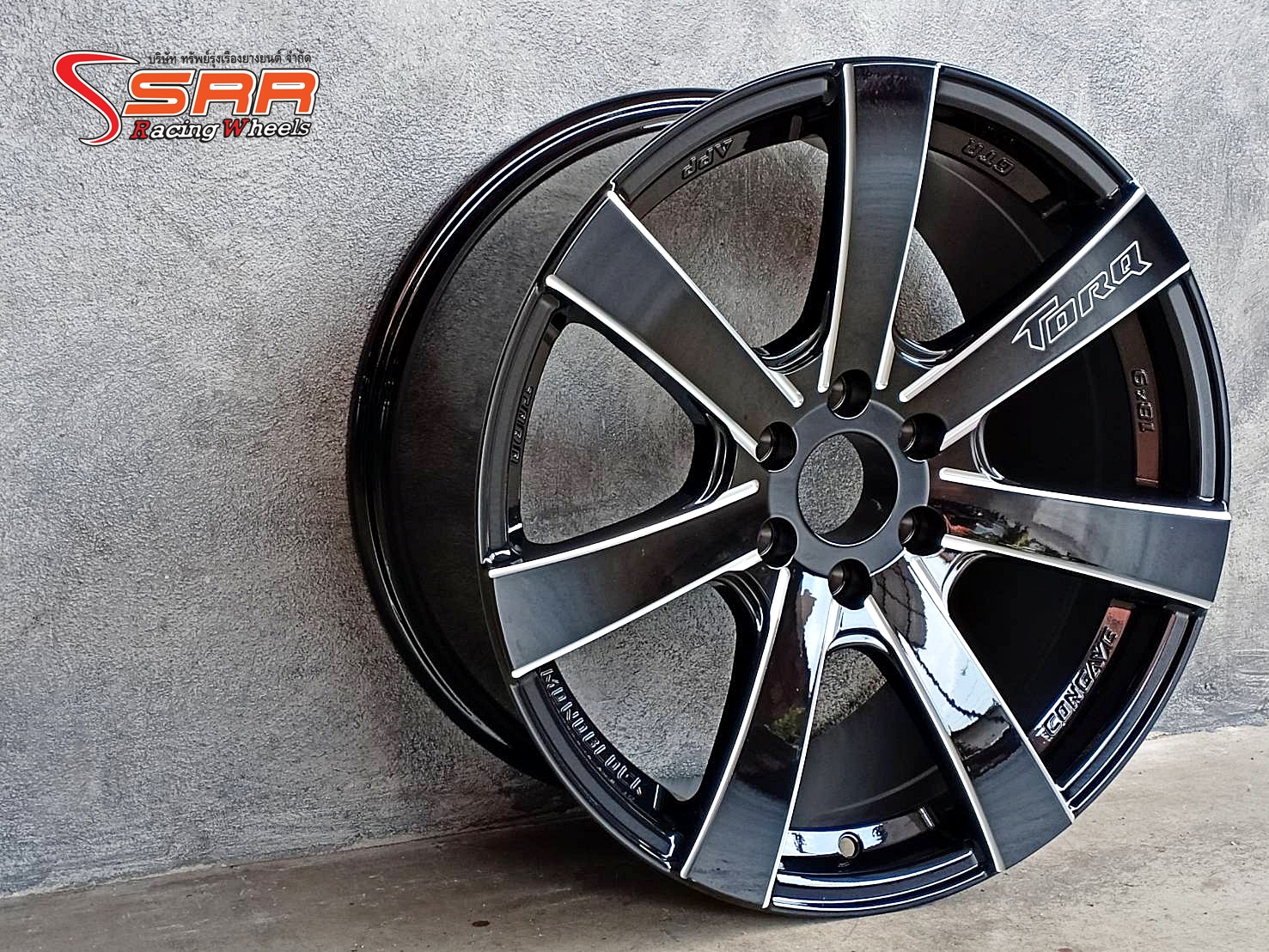 GTR TORQ ขอบ18 ET+42 6x114.3 BKSF สำหรับใส่NISSAN NAVARA