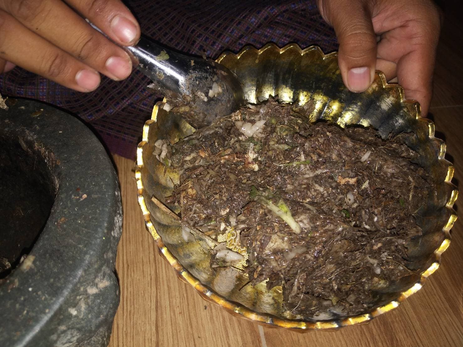 หุ่นเสน่ห์ยาแฝดเรียกคู่ อาจารย์เขมร