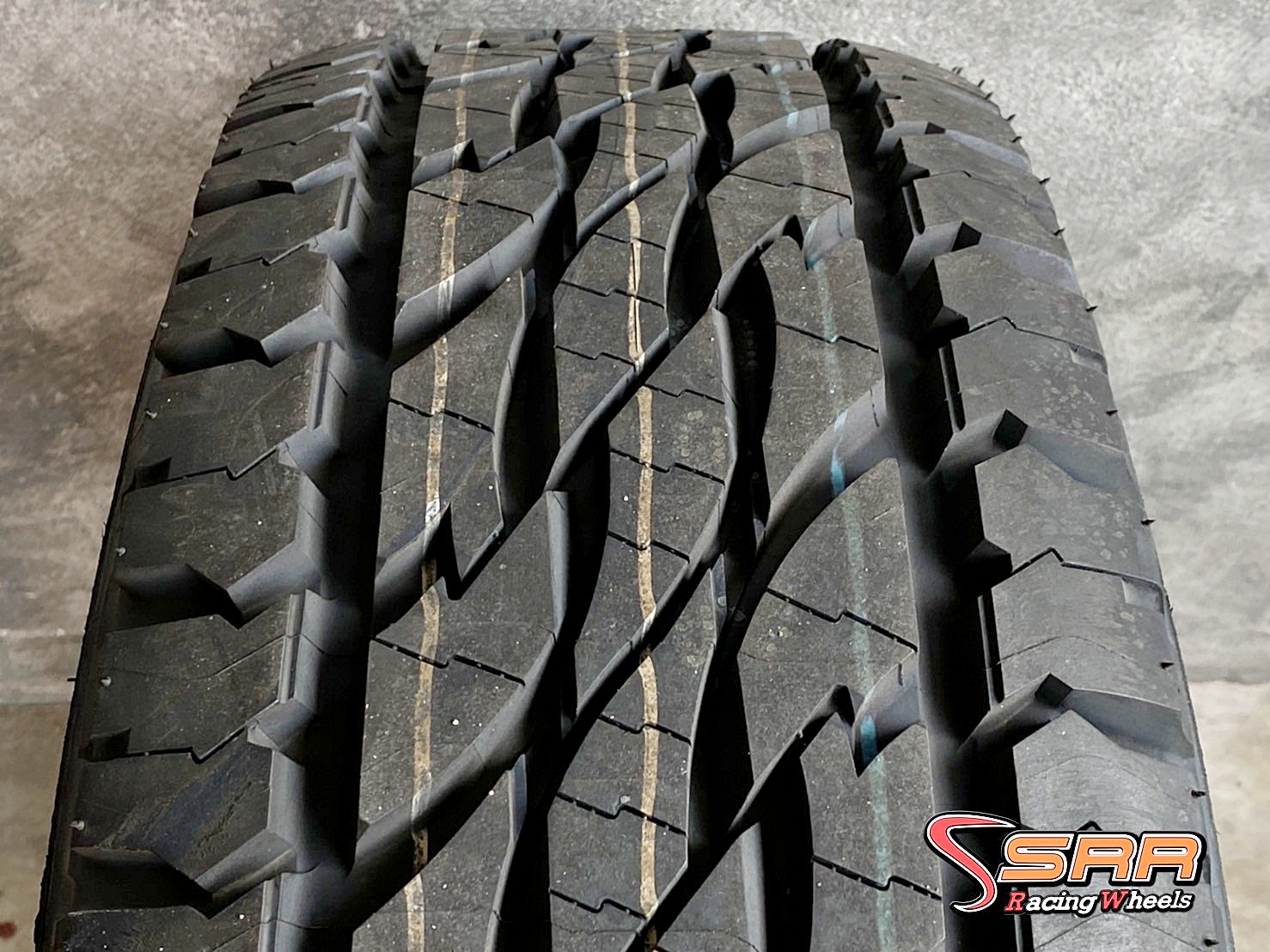 BRIDGESTONE DUELER A/T697 265/75R15 ยางใหม่ ลดราคาพิเศษ