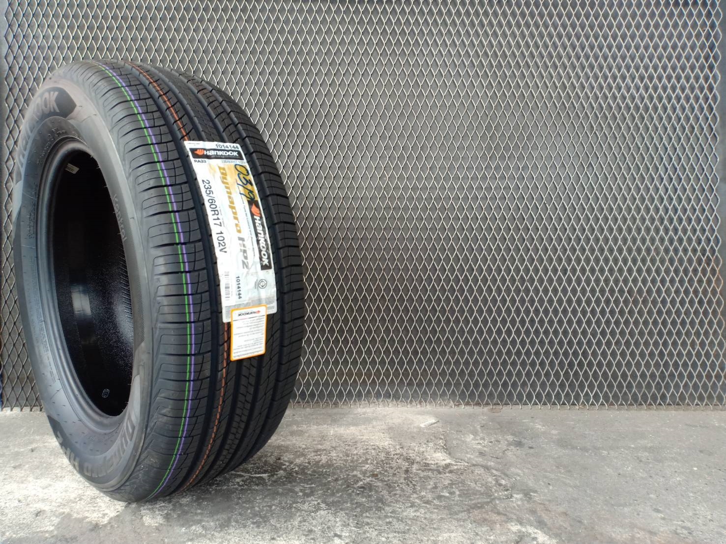 HANKOOK DYNAPRO HP2 235/60R17 ปี19 ราคาเส้นละ 3,500 บาท