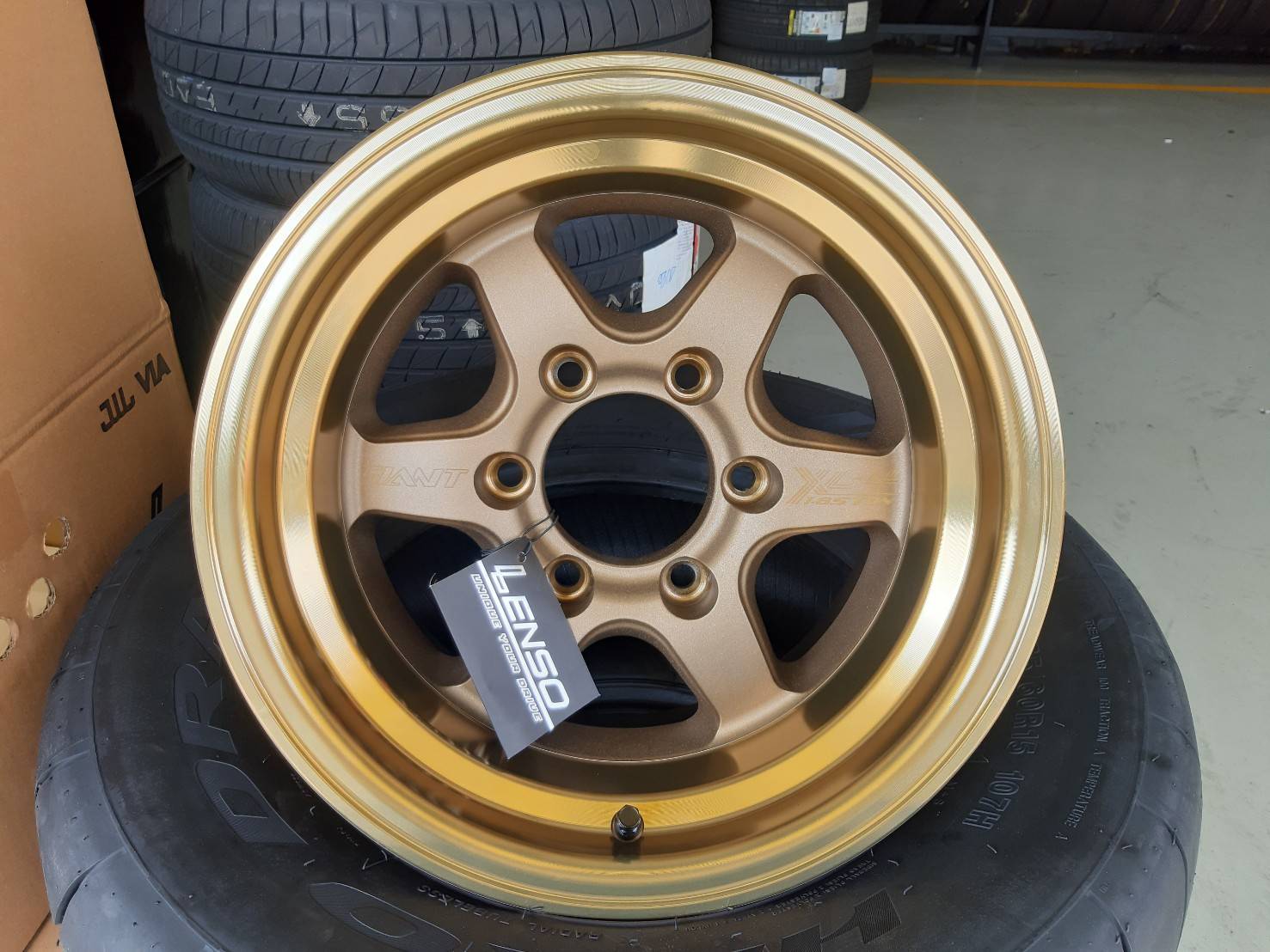 GIANT-4 LENSO 15x8.5 6x139.7 ET-10 CTEC